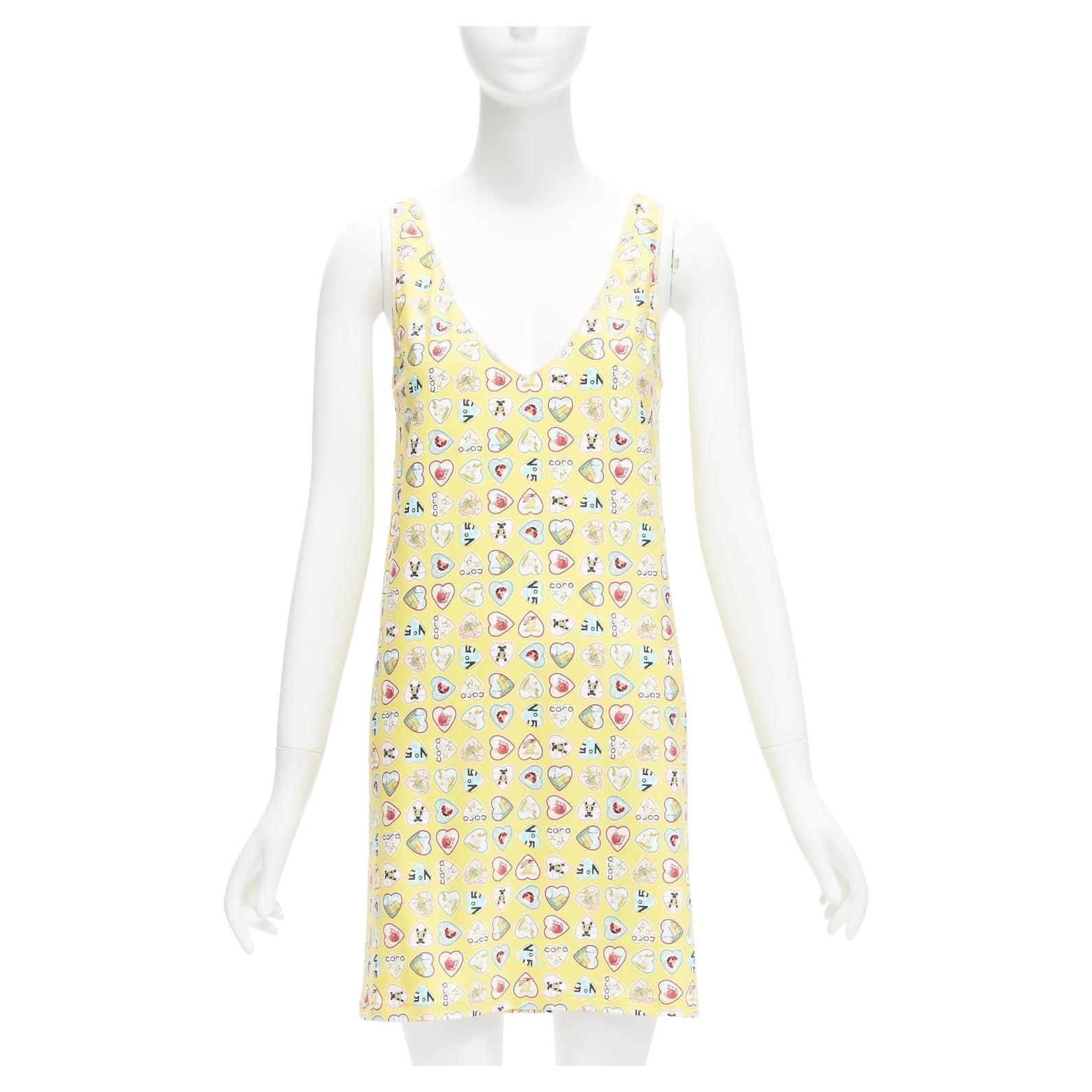 CHANEL 06P yellow Coco No 5 CC logo heart print V neck mini shift dress FR38 M For Sale
