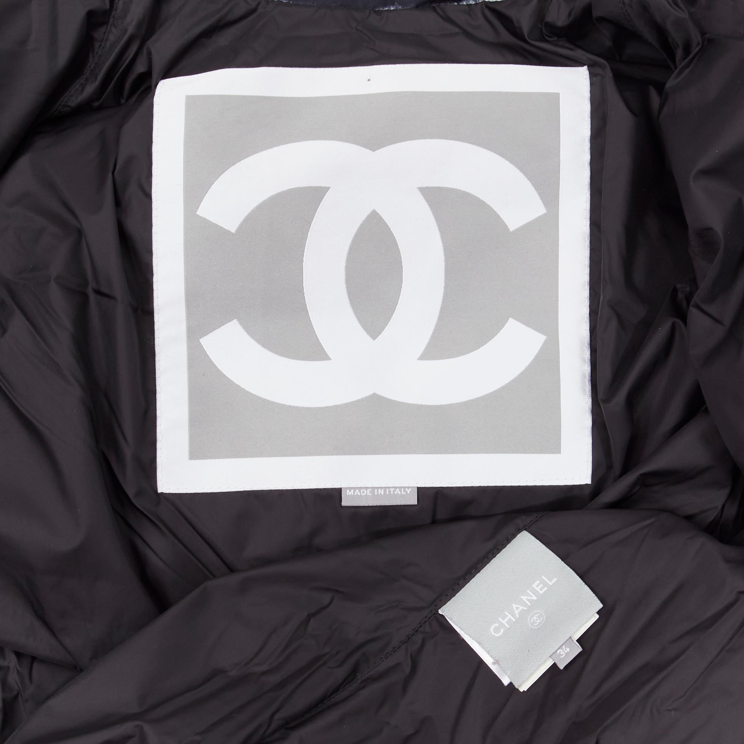 CHANEL 07A black white tie dye print nylon real down padded puffer jacket FR34  For Sale 3