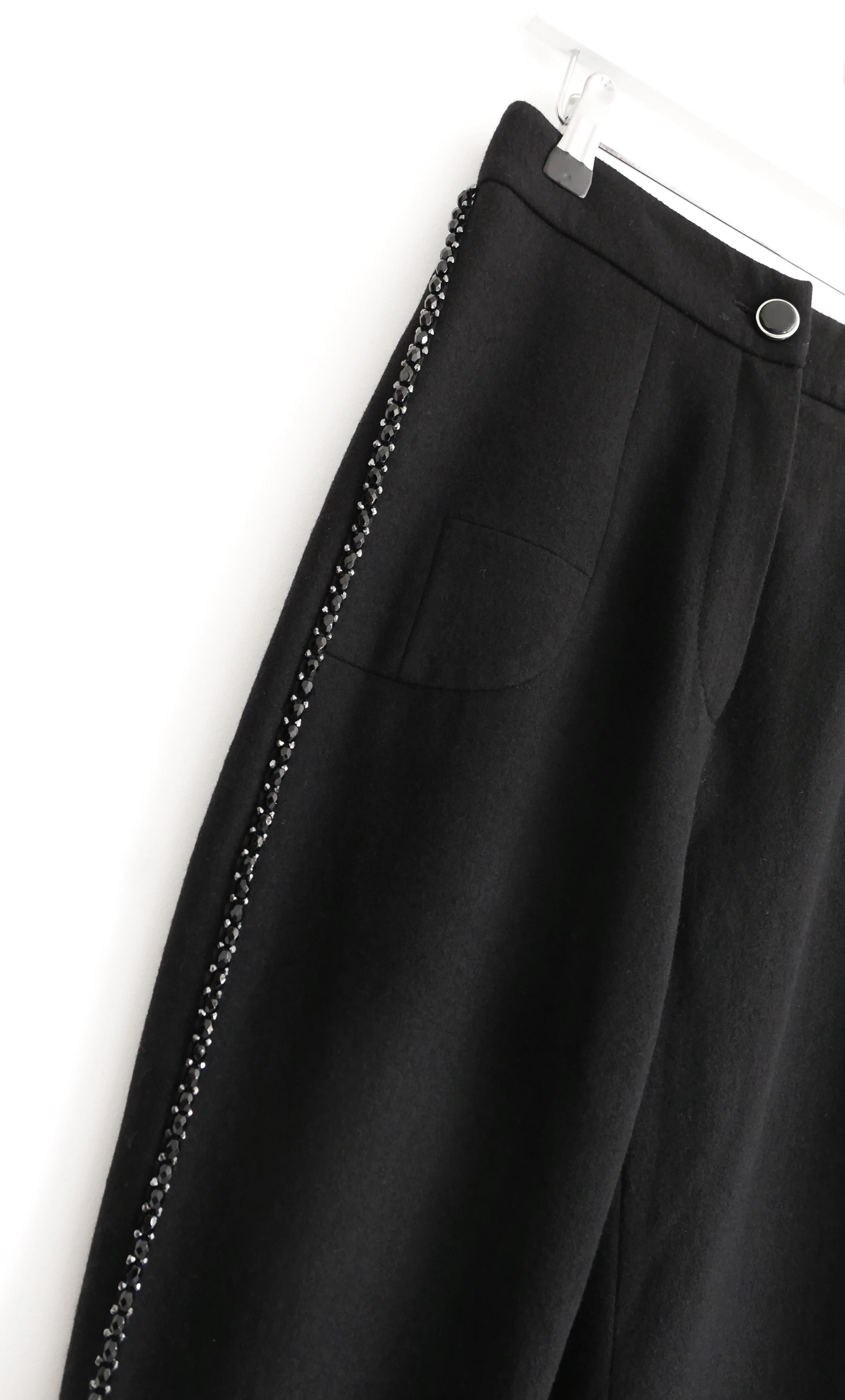Chanel 07A Paris-MonteCarlo Perlenbesetzte Smokinghose Hose im Zustand „Neu“ im Angebot in London, GB