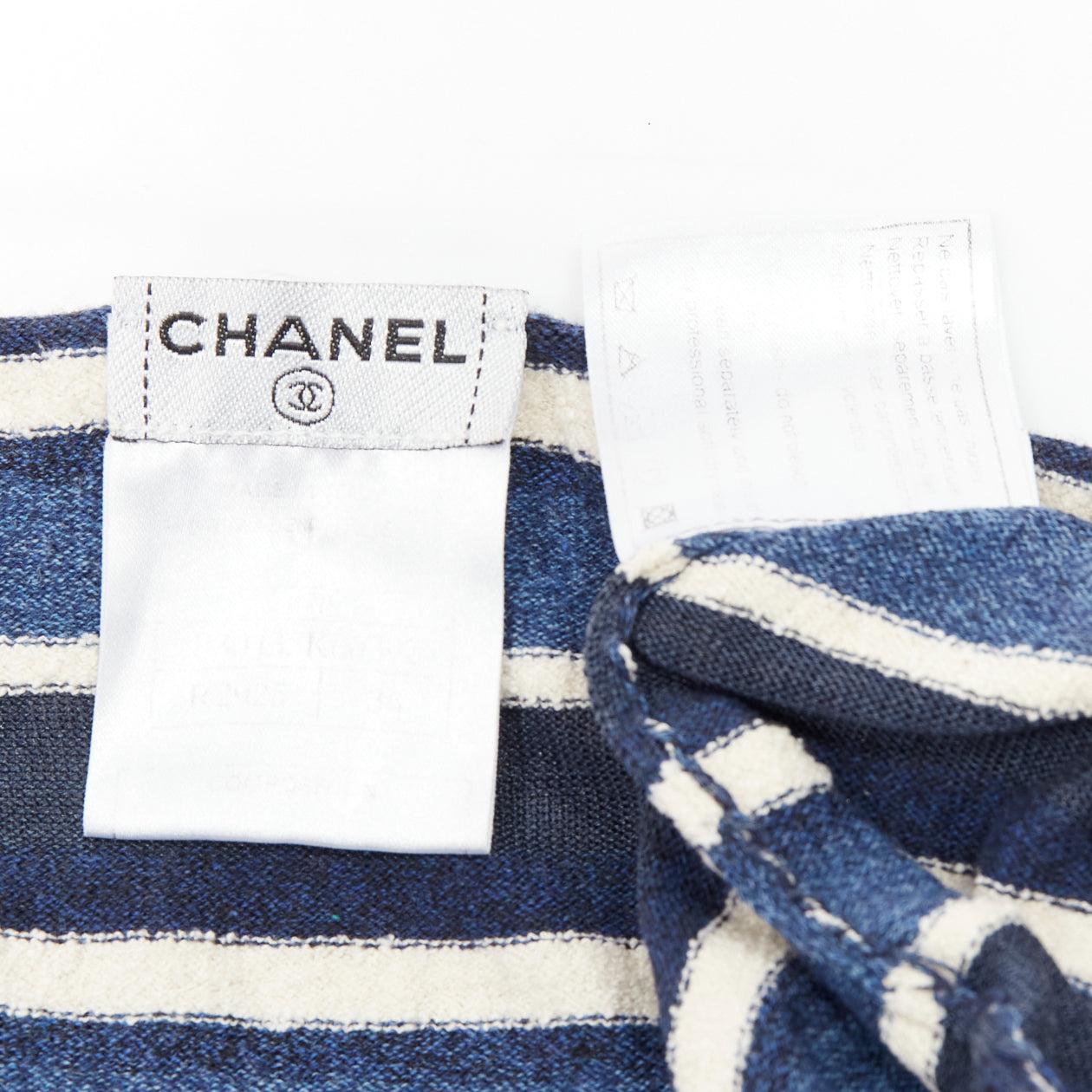 CHANEL 07P blau cremefarben gestreiftes Minikleid aus Baumwoll-Seidenmischung CC mit Rundhalsausschnitt FR36 S im Angebot 5