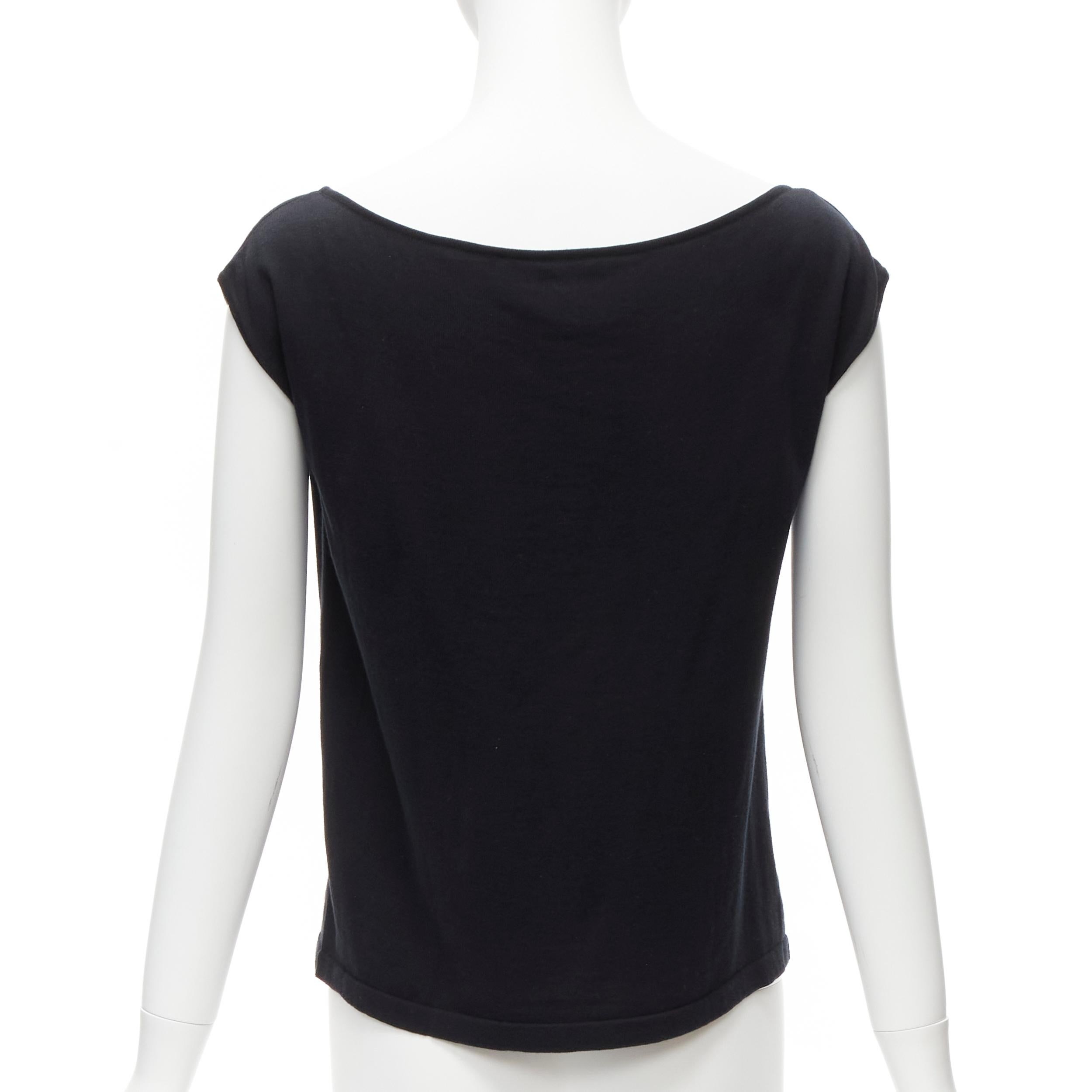 CHANEL 07P Vintage schwarzes CC-Logo-Top aus Baumwolle mit Bootsausschnitt FR36 S Damen im Angebot