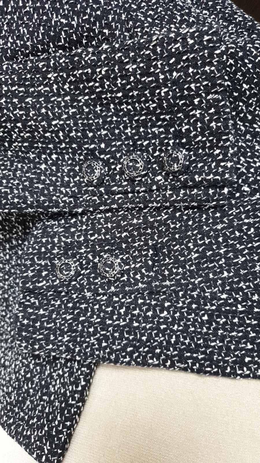 Chanel 08A Black White Tweed Blazer Jacket 6