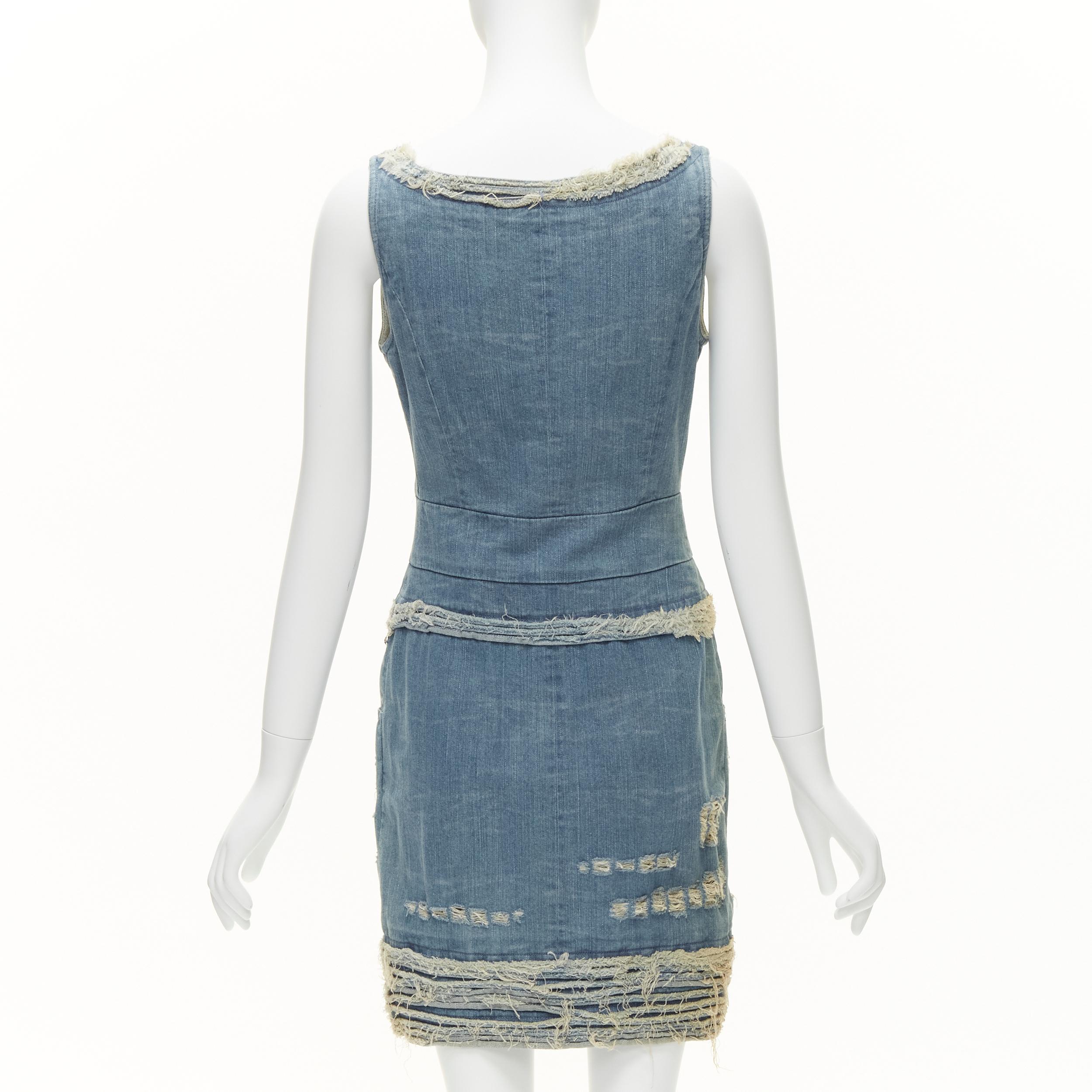 Women's CHANEL 08A Carousel Runway blue distressed denim pocketed zip front dress FR36 S For Sale