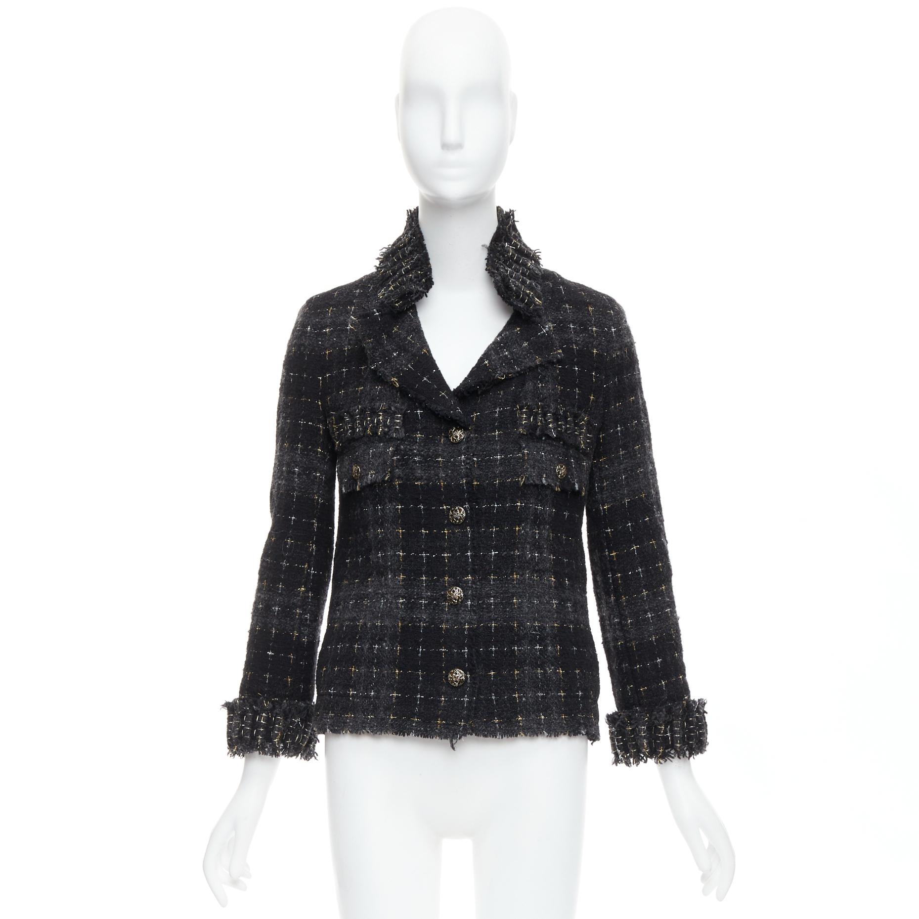 Chanel 08A Giacca in tweed fantasia passerella nero grigio argento oro lana applique FR36 in vendita 5