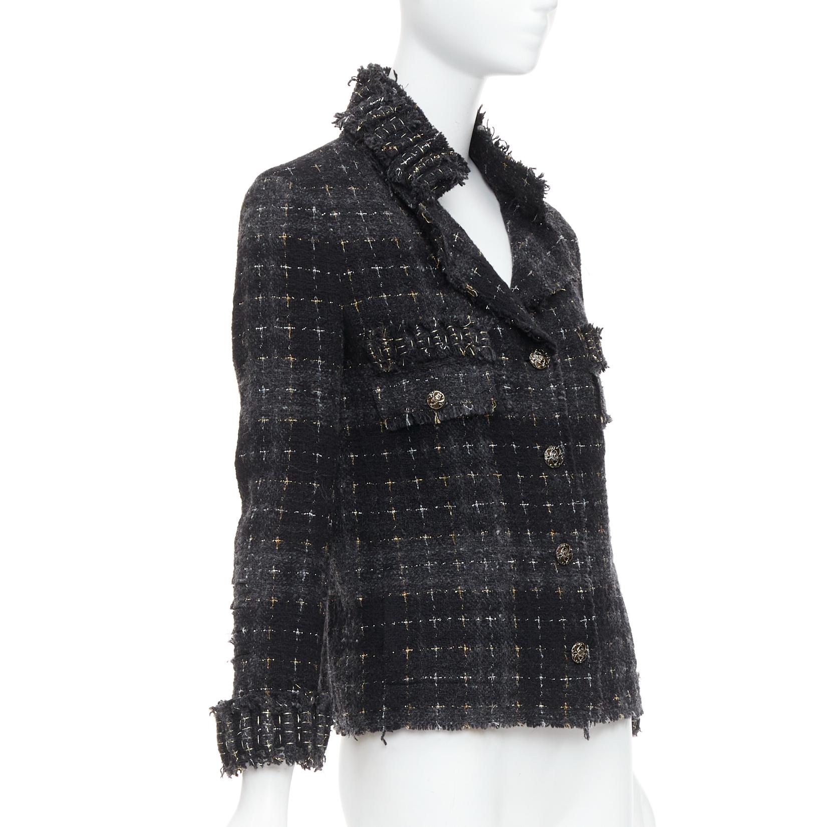Chanel 08A Giacca in tweed fantasia passerella nero grigio argento oro lana applique FR36 In condizioni ottime in vendita a Hong Kong, NT