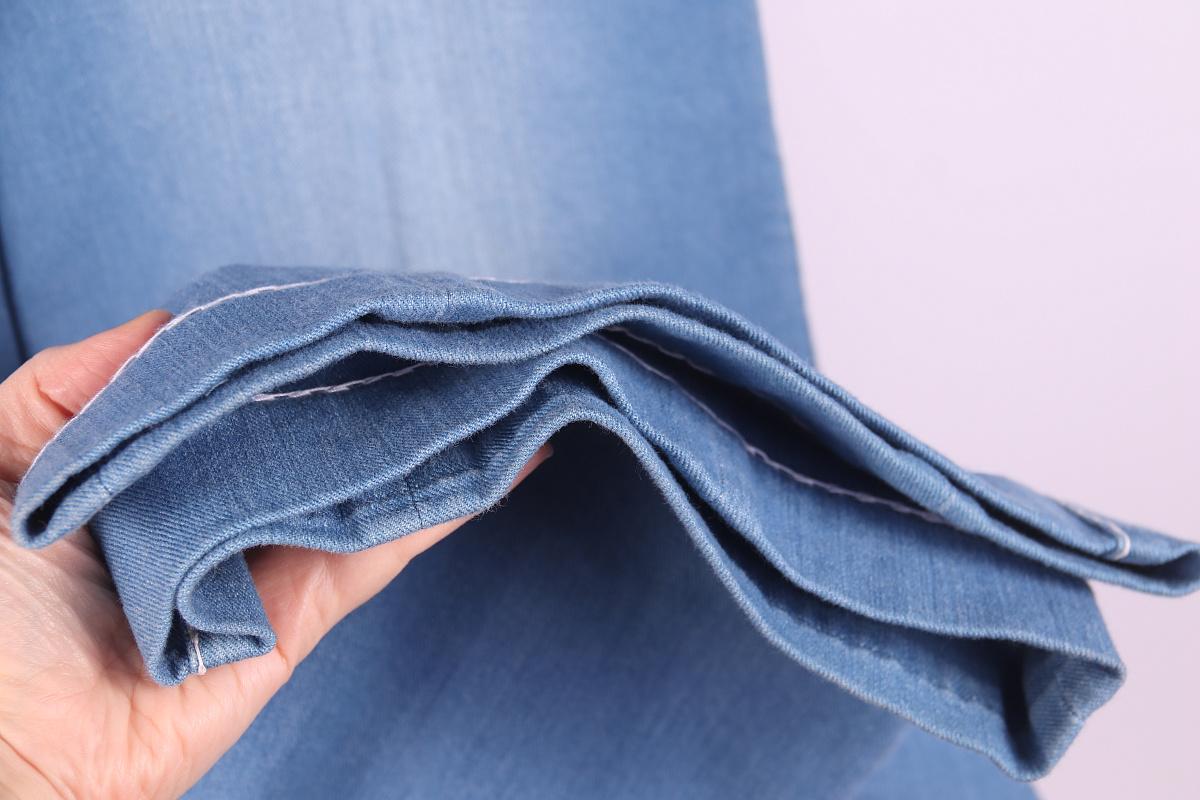 Women's Chanel 08C 2008 Cruise Resort jeans For Sale