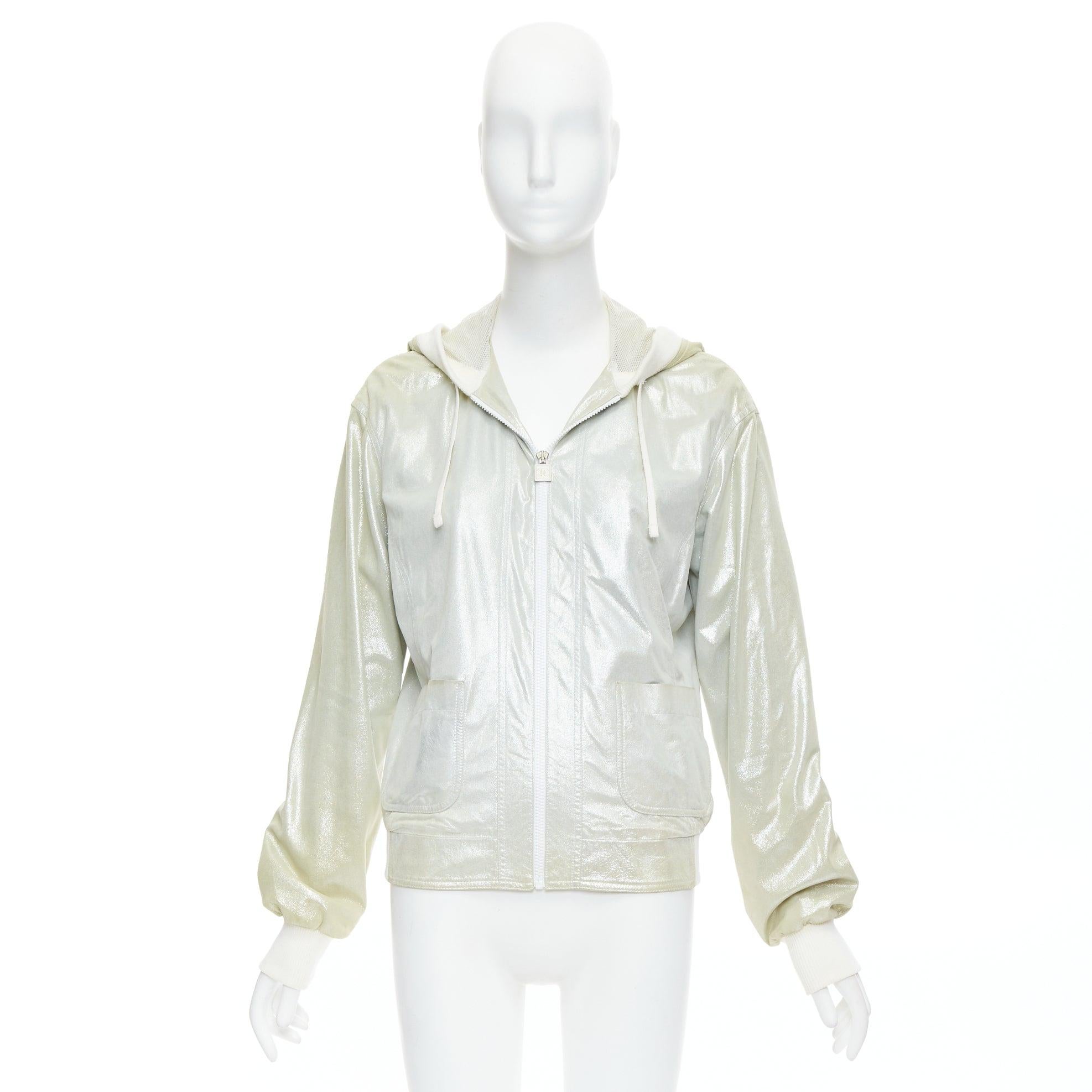 Chanel 08P Giacca vintage in pelle d'agnello metallizzata con cappuccio e zip FR38 M in vendita 6