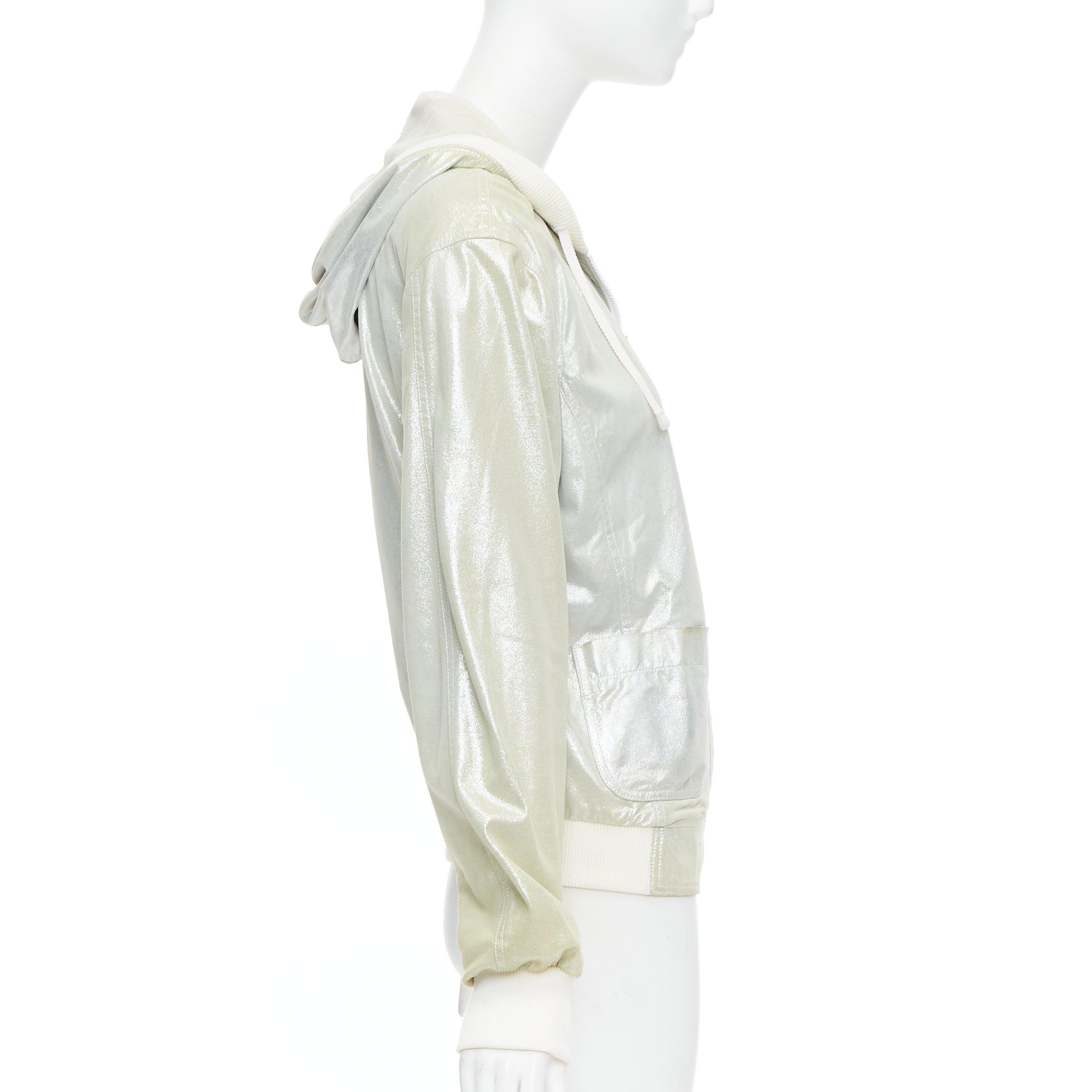 Donna Chanel 08P Giacca vintage in pelle d'agnello metallizzata con cappuccio e zip FR38 M in vendita