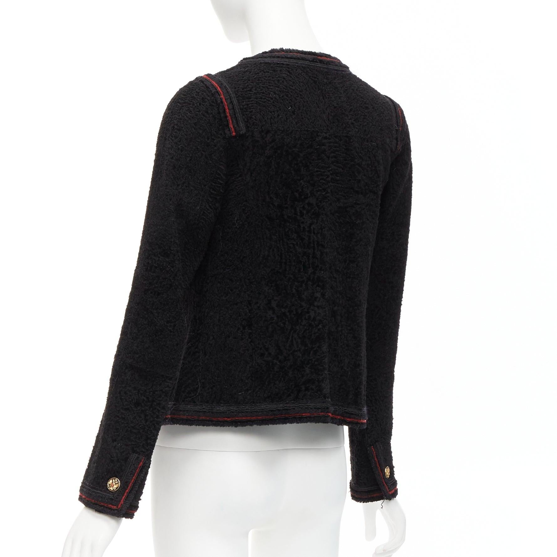 CHANEL 09A Paris Moskau Schwarze Tweed-Lederjacke mit CC-Logo gefüttert FR34 XS im Angebot 2