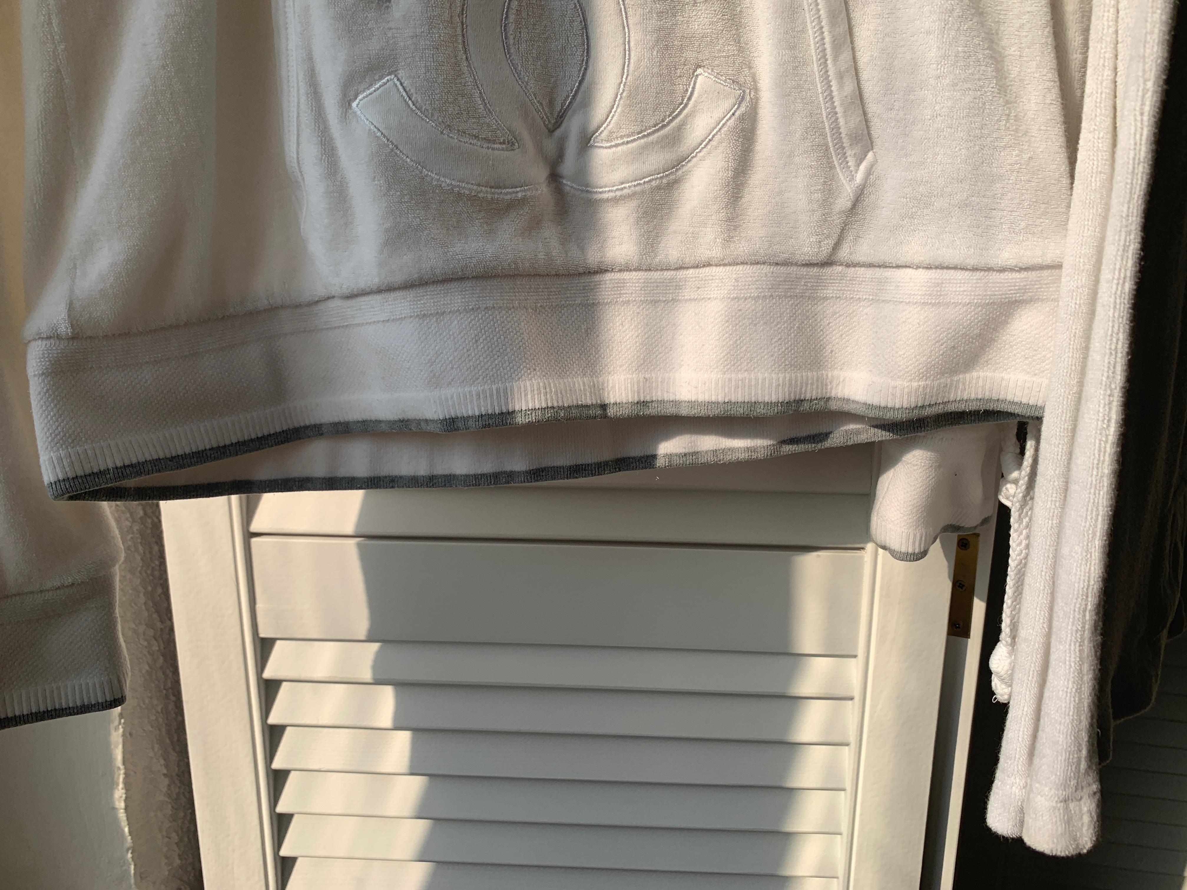 Chanel 09C CC 2009 CRUISE Sport velour tracksuit For Sale 10