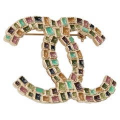 CHANEL 09C enamel mosaic multicolor pebble interlocking CC pin brooch