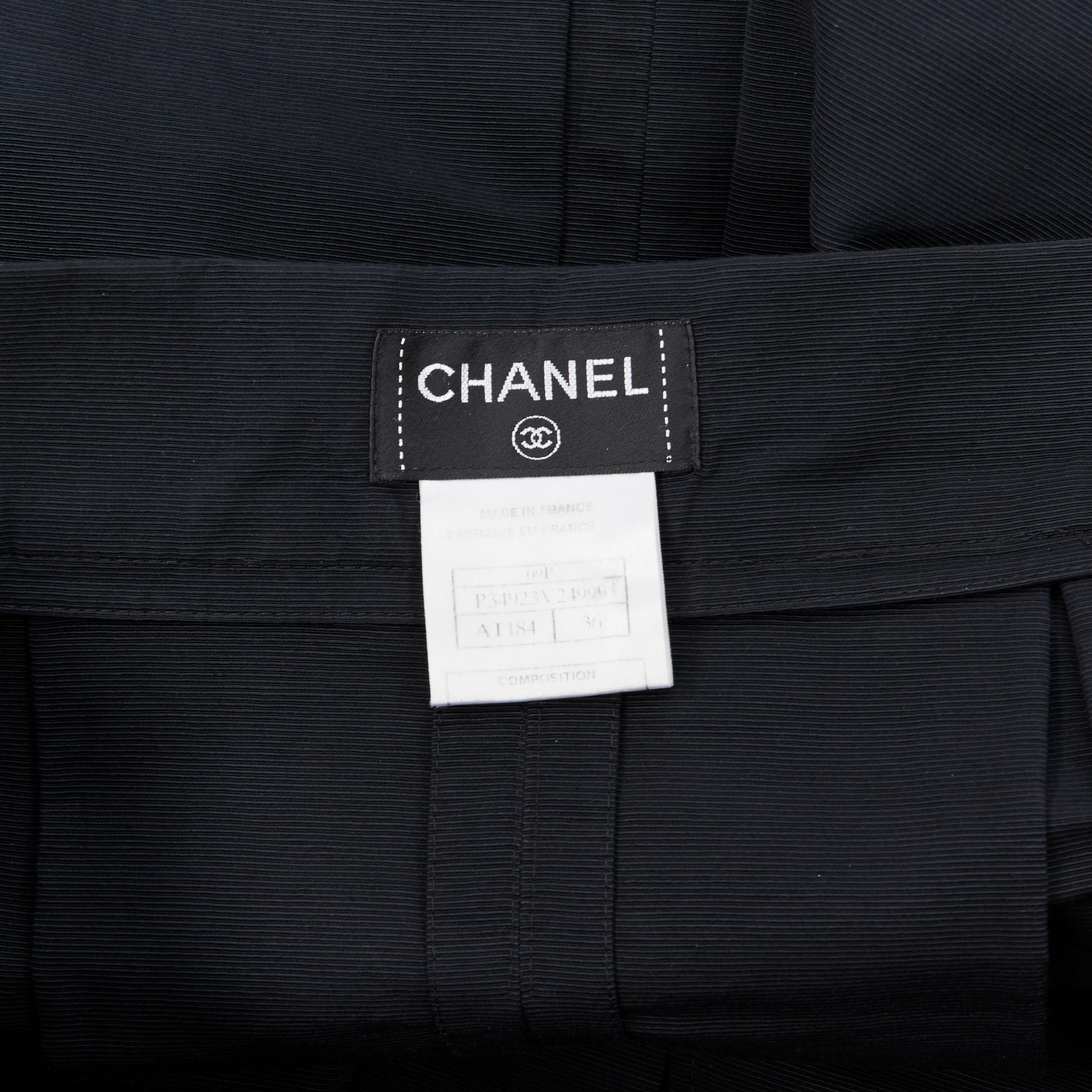 CHANEL 09P black textured cotton CC button waist box pleat flared skirt Fr36 S 4