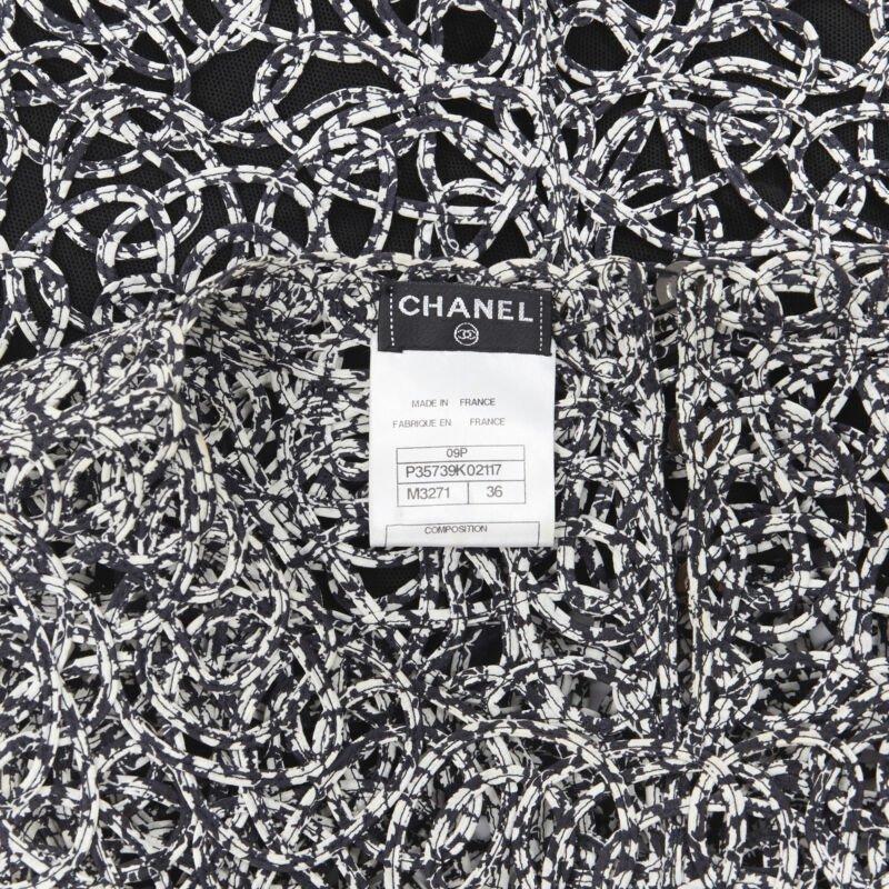 CHANEL 09P black white abstract print squiggle lattice sleeveless vest top FR36 6