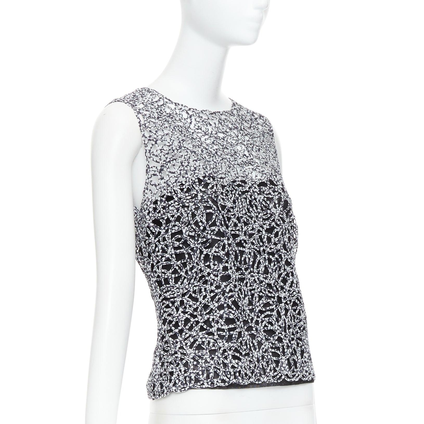Grigio Chanel 09P nero bianco stampa astratta a ghirigori senza maniche FR40 in vendita