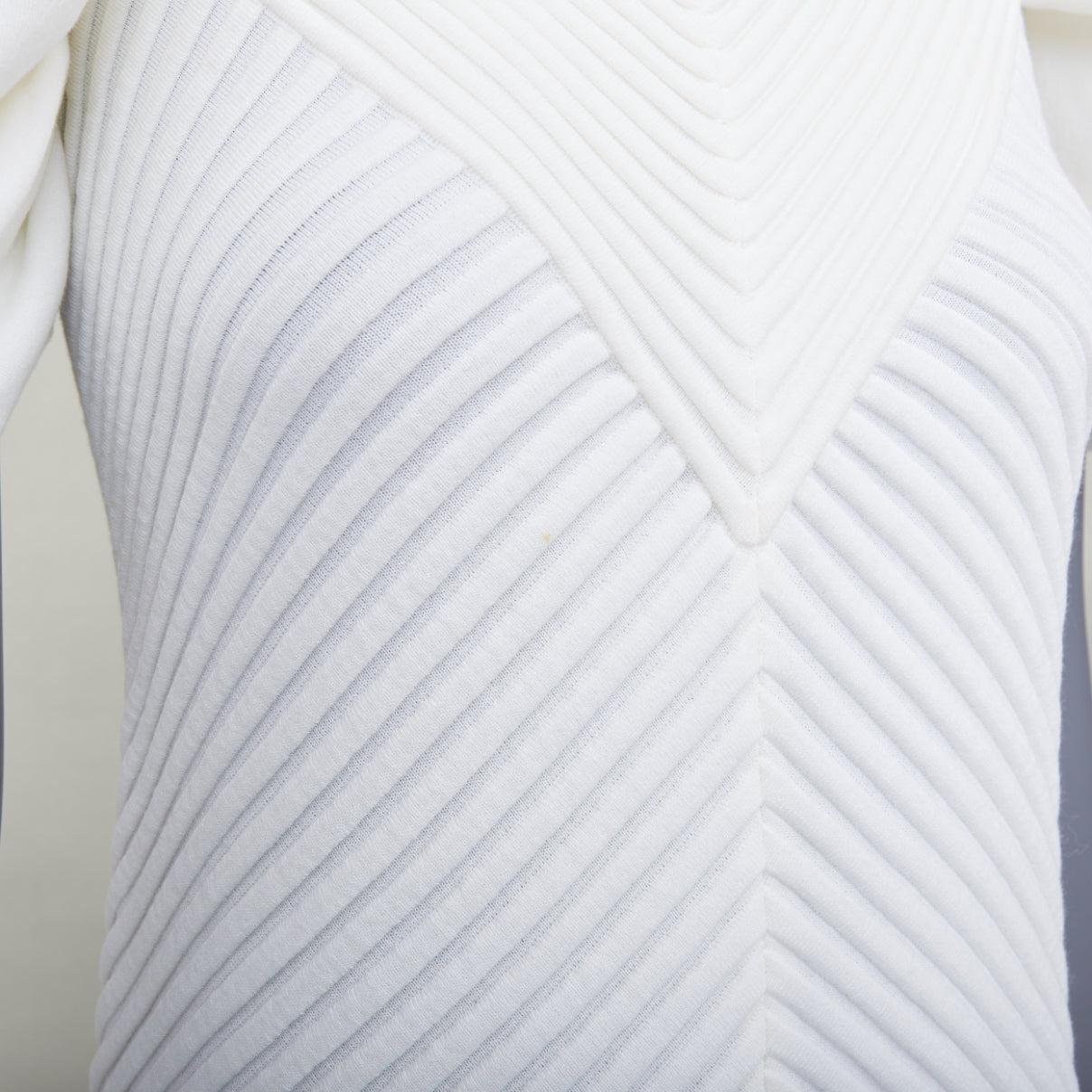 CHANEL 09P white cotton blend chevron puff sleeve CC buttons knit dress FR34 XS For Sale 3