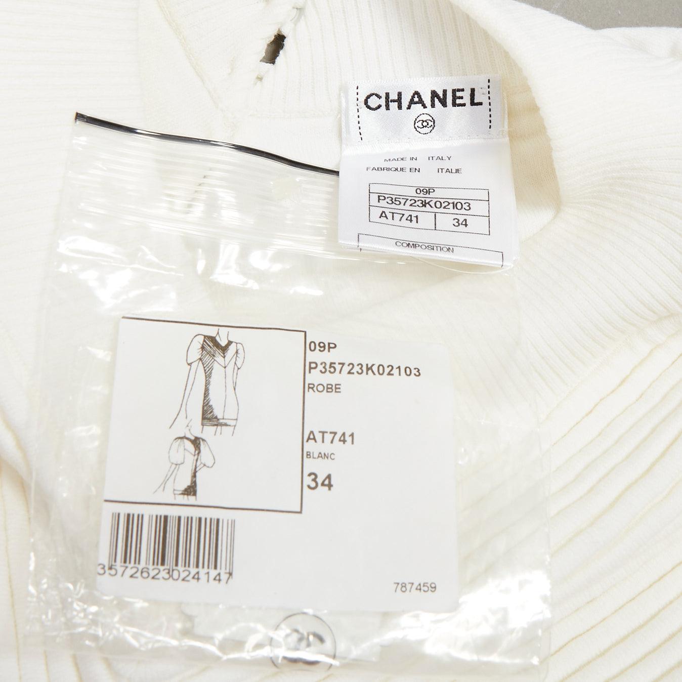 CHANEL 09P white cotton blend chevron puff sleeve CC buttons knit dress FR34 XS For Sale 4