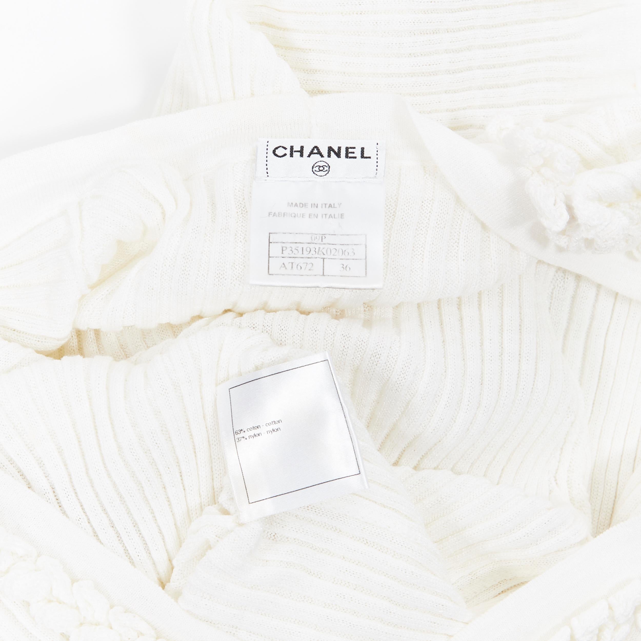 CHANEL 09P cárdigan largo de algodón blanco acanalado con volante CC dorado con botones FR36 6
