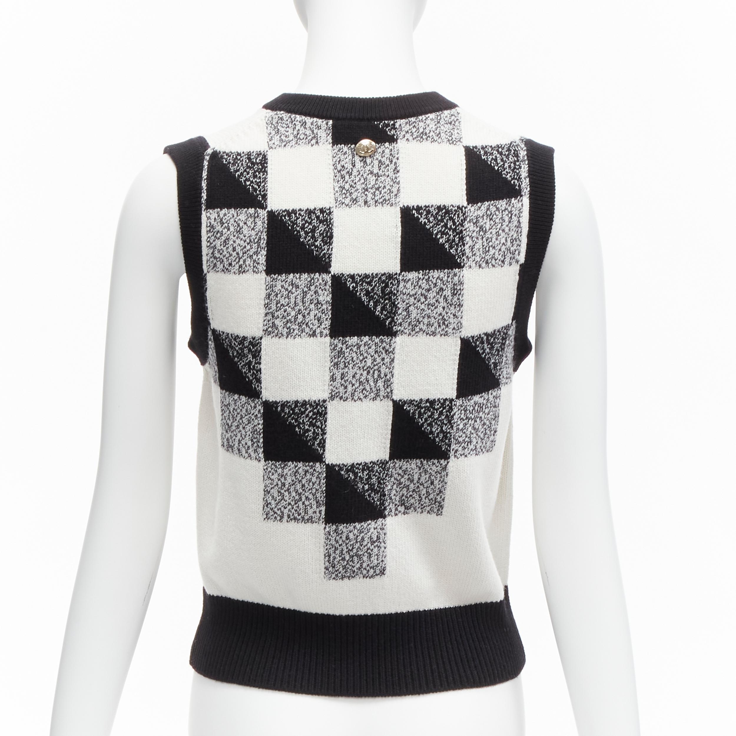 Women's CHANEL 100% cashmere black white graphic check CC logo sweater vest FR36 S For Sale
