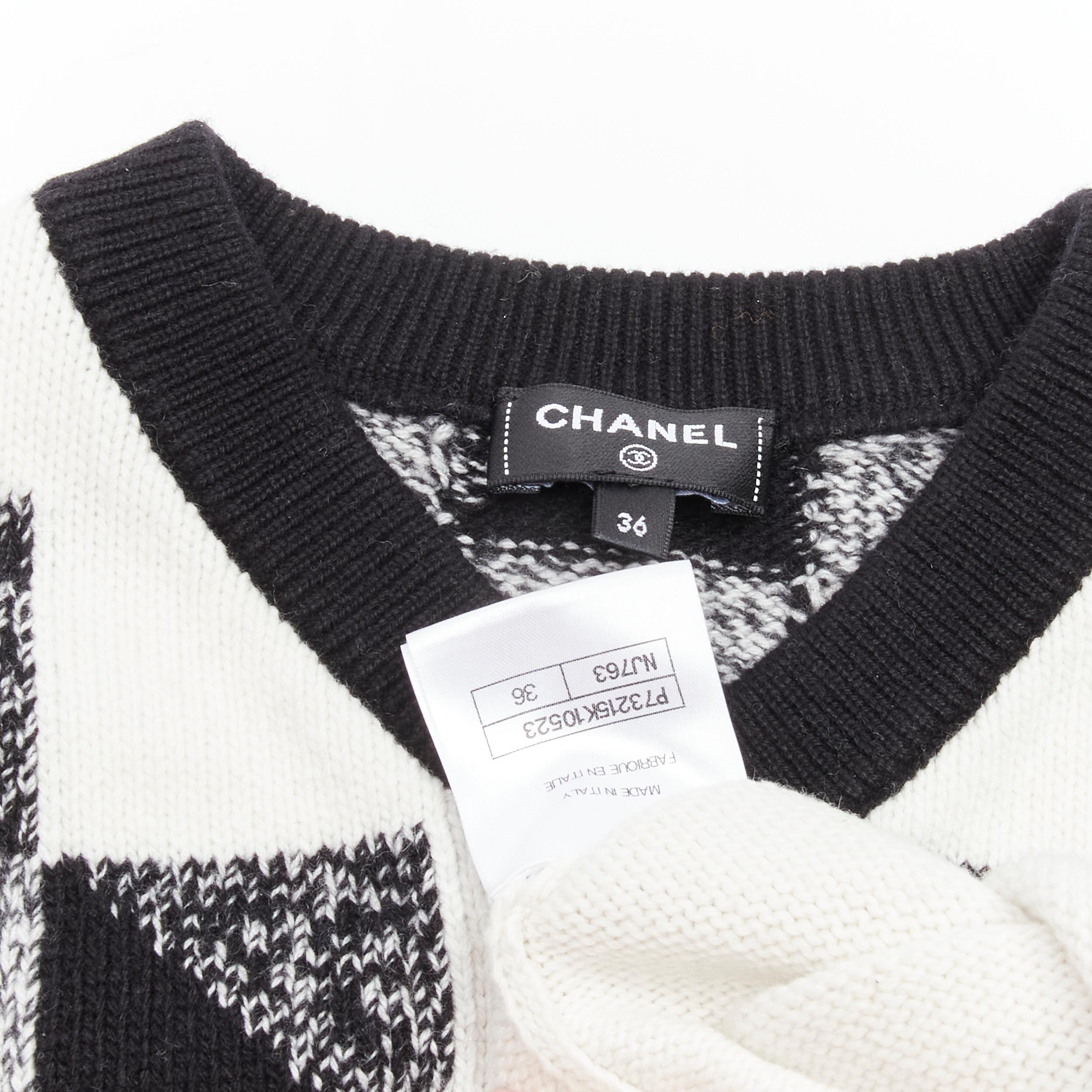 CHANEL 100% cashmere black white graphic check CC logo sweater vest FR36 S For Sale 4