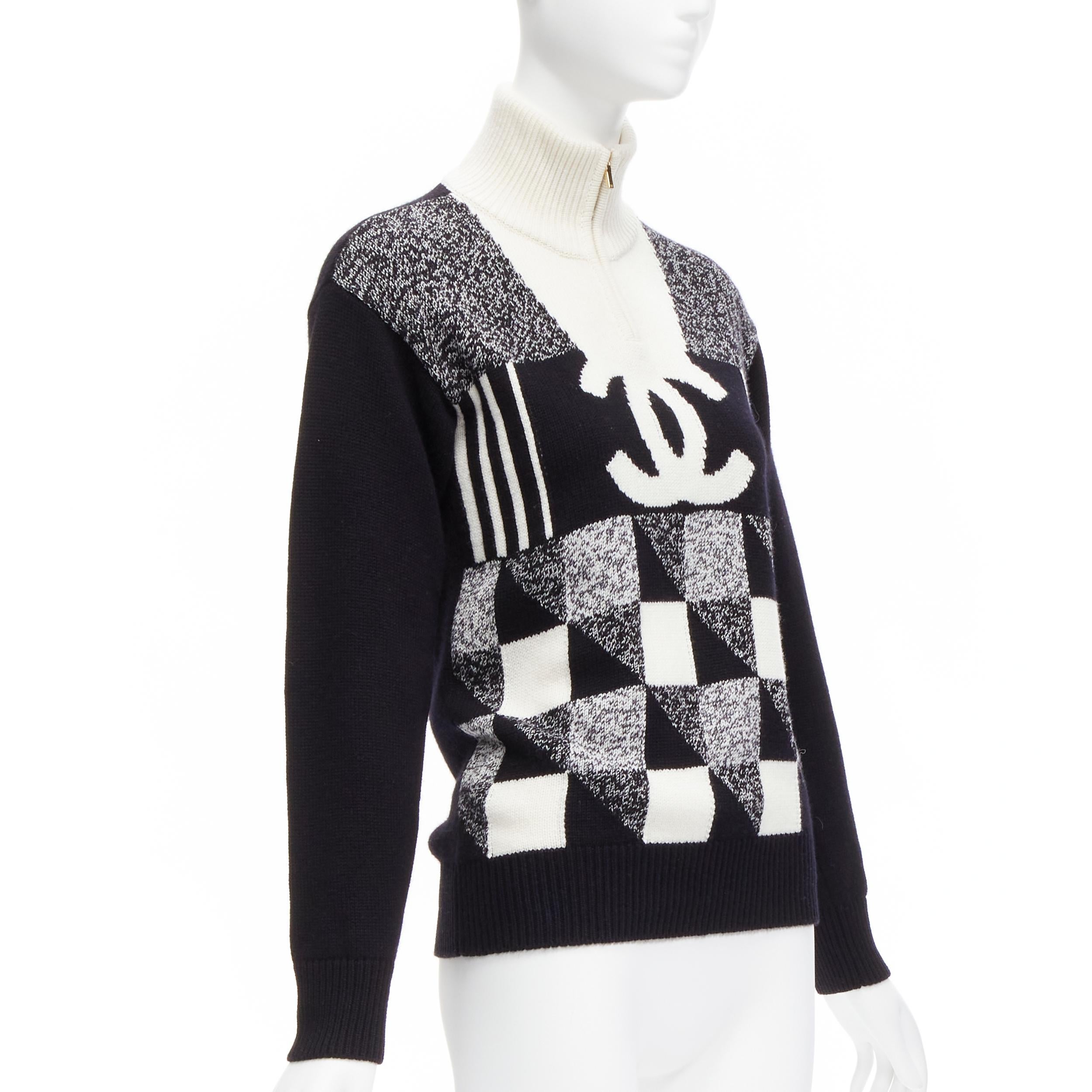 CHANEL 100% cashmere black white graphic checks CC logo half zip sweater FR34 XS In Excellent Condition In Hong Kong, NT
