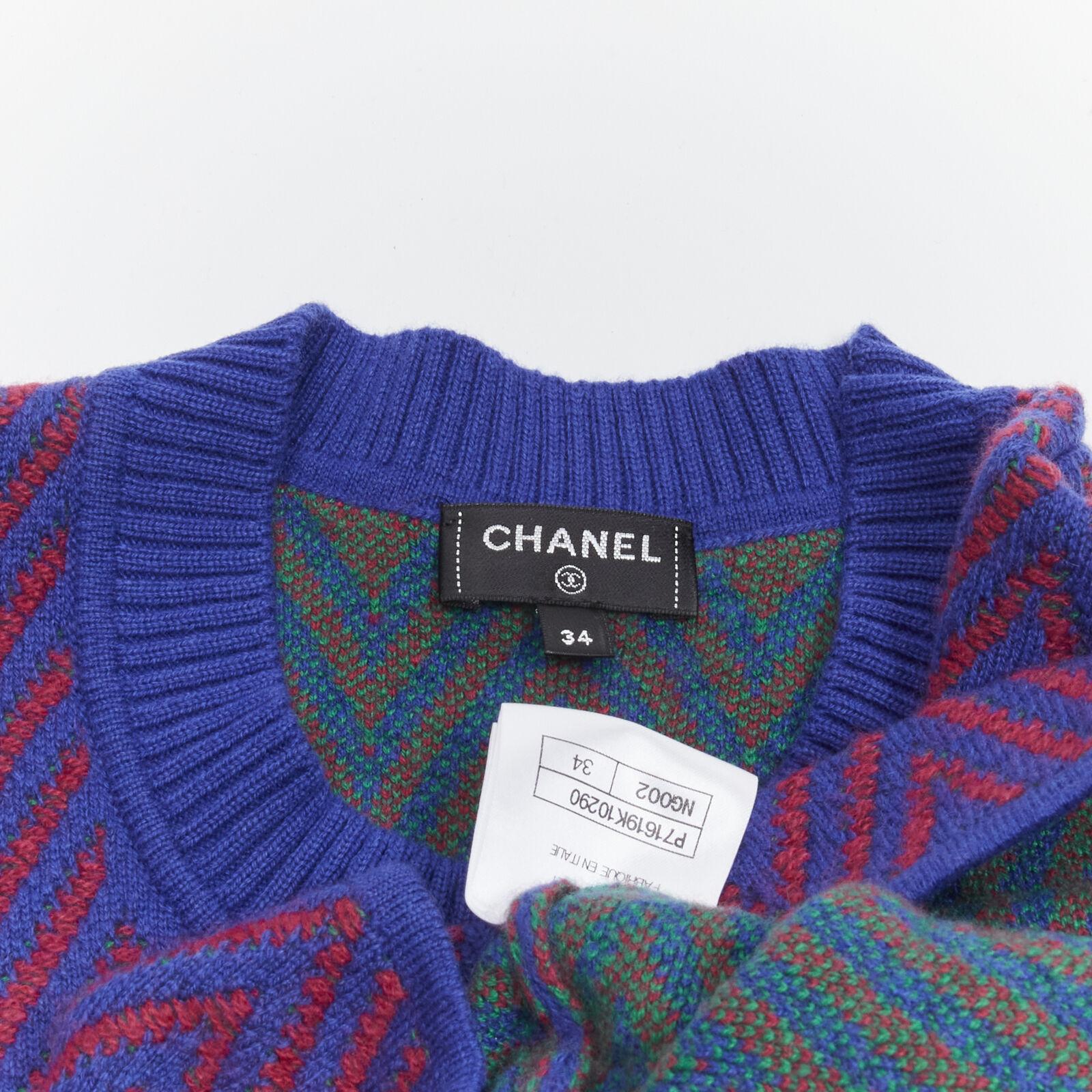 CHANEL 100% cashmere blue red chevron green CC logo crystal brooch dress FR34 XS For Sale 4