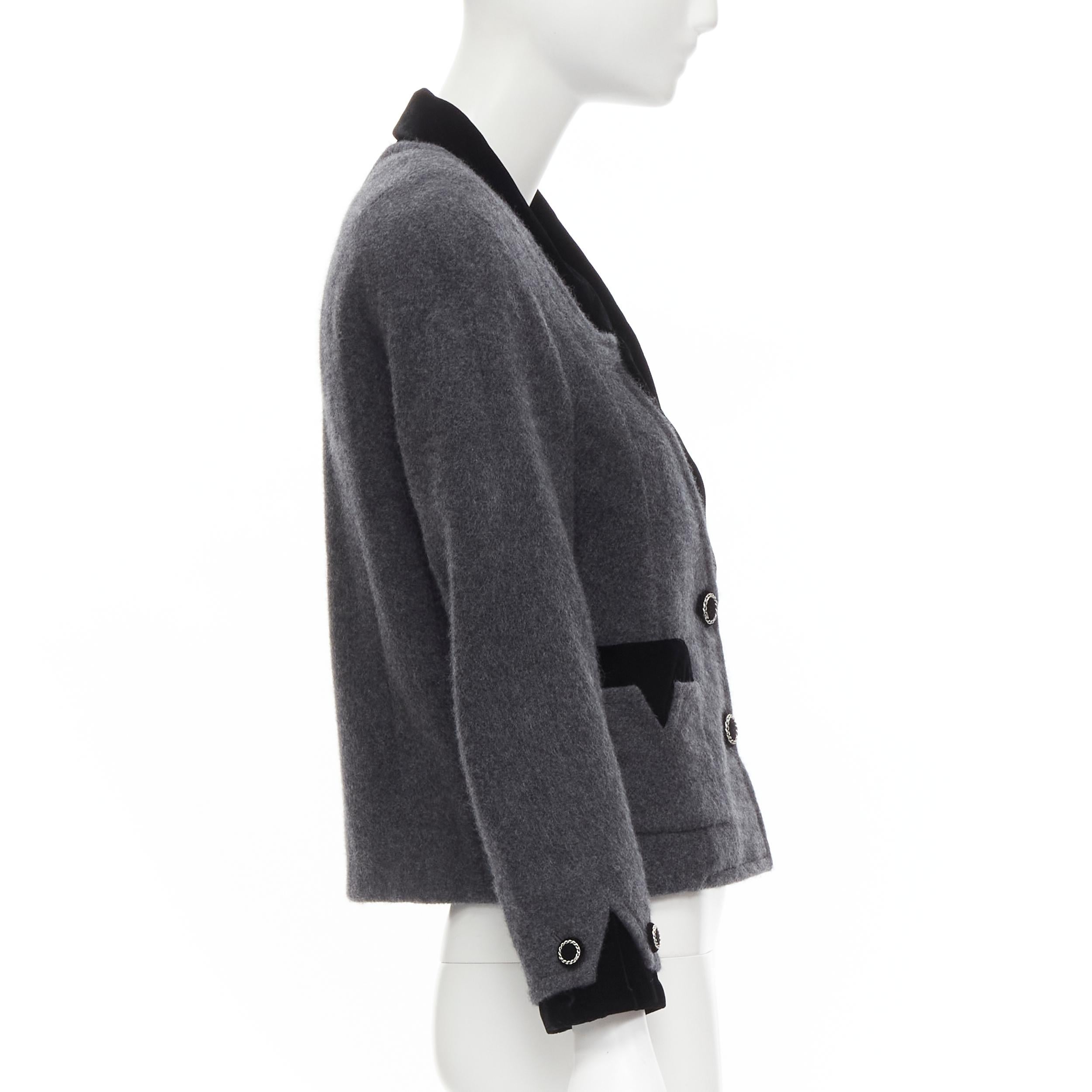 CHANEL 100% cashmere grey black velvet trimmed CC chain button rounded blazer  In Excellent Condition In Hong Kong, NT