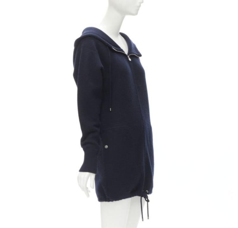 CHANEL Pull à capuche zippé 100% cachemire marine argenté CC FR34 XS Excellent état - En vente à Hong Kong, NT