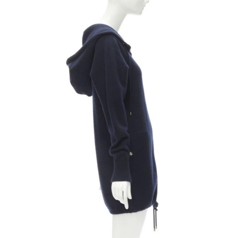 CHANEL Pull à capuche zippé 100% cachemire marine argenté CC FR34 XS Pour femmes en vente