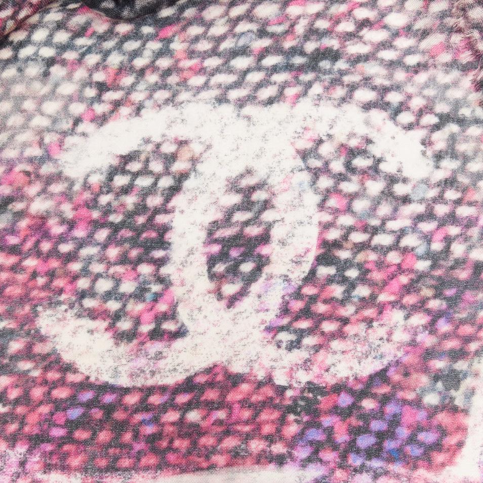 CHANEL 100% cashmere purple black CC oversized tweed texture print scarf For Sale 1