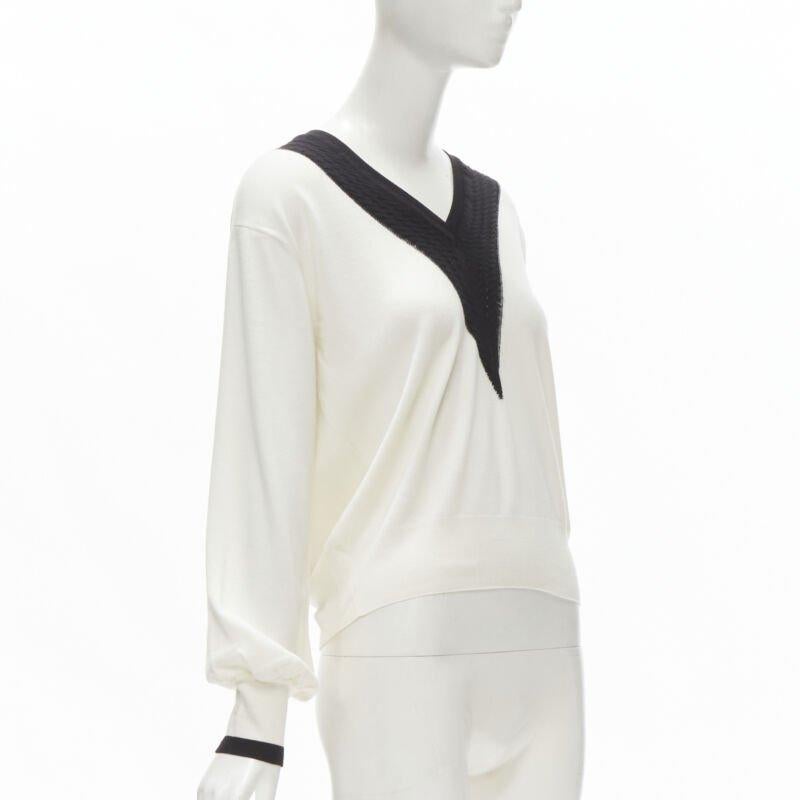 Gray CHANEL 100% wool ivory white black intarsia chain schoolgirl sweater FR38 M For Sale