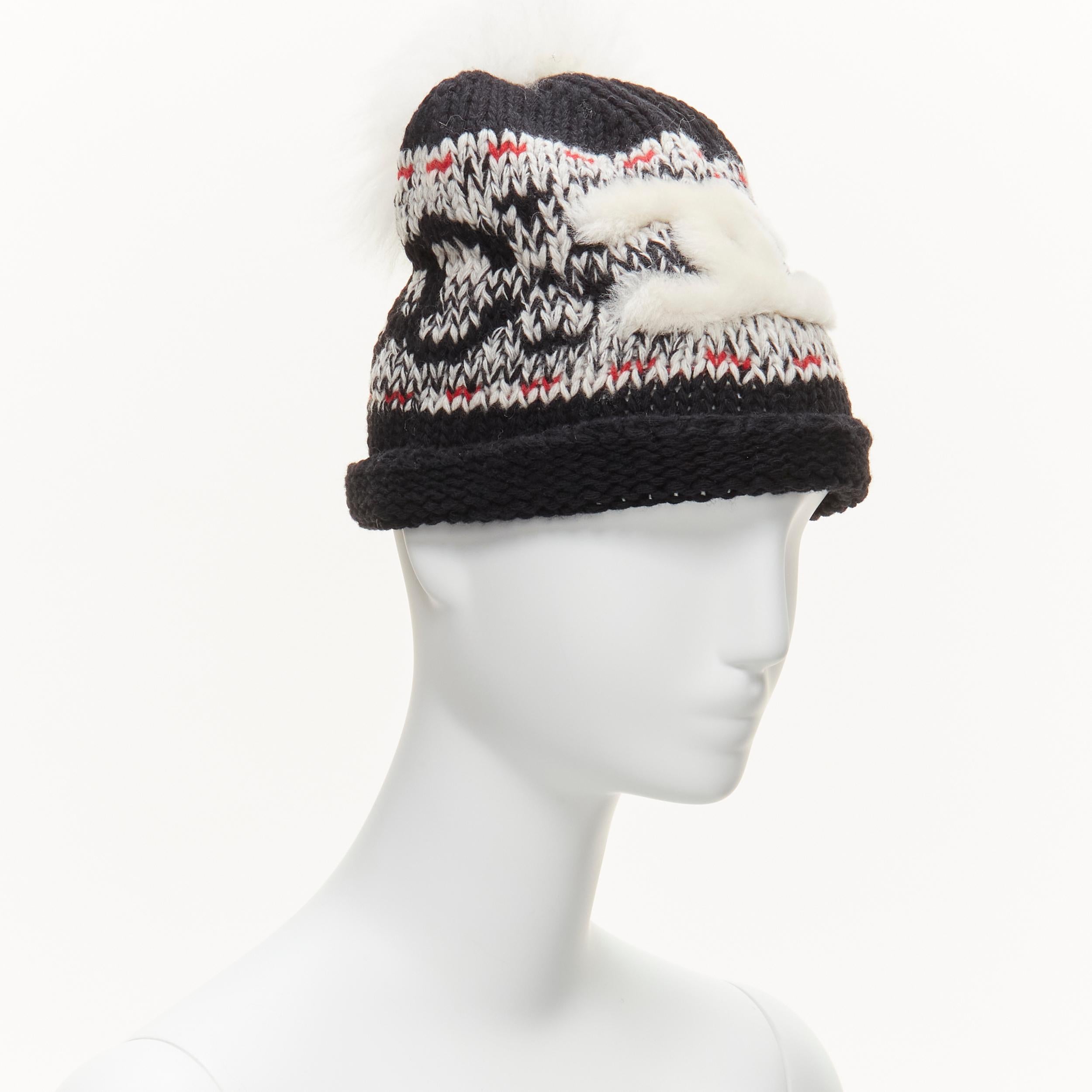 CHANEL 100% wool white CC logo pom pom black red intarsia beanie hat
Reference: TGAS/D00059
Brand: Chanel
Designer: Karl Lagerfeld
Material: Wool
Color: Black, White
Pattern: Logomania
Closure: Pullover
Extra Details: CC fur logo and CC intarsia