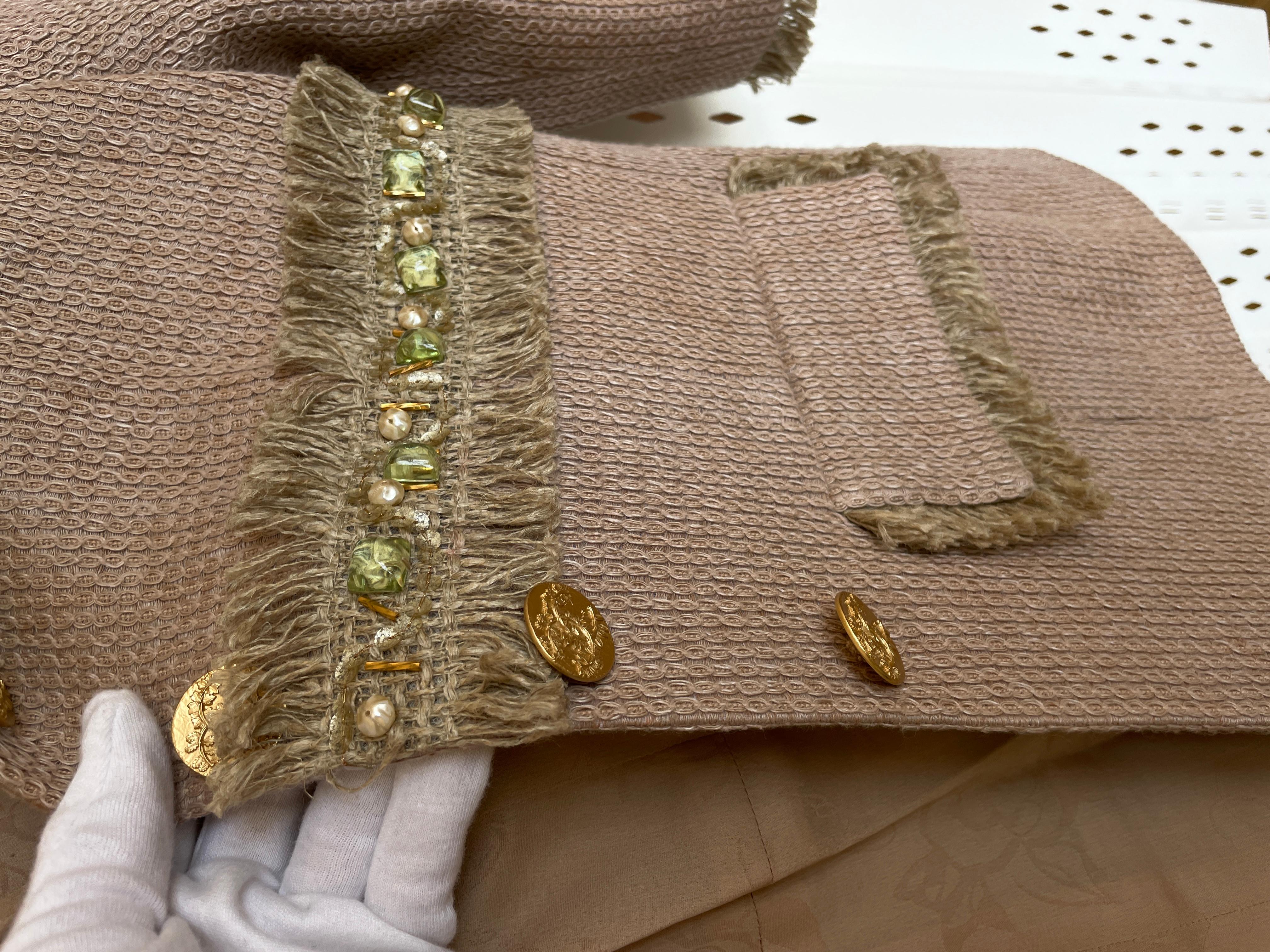 Chanel 10K$ Jewel Embellished Beige Tweed Jacket For Sale 1