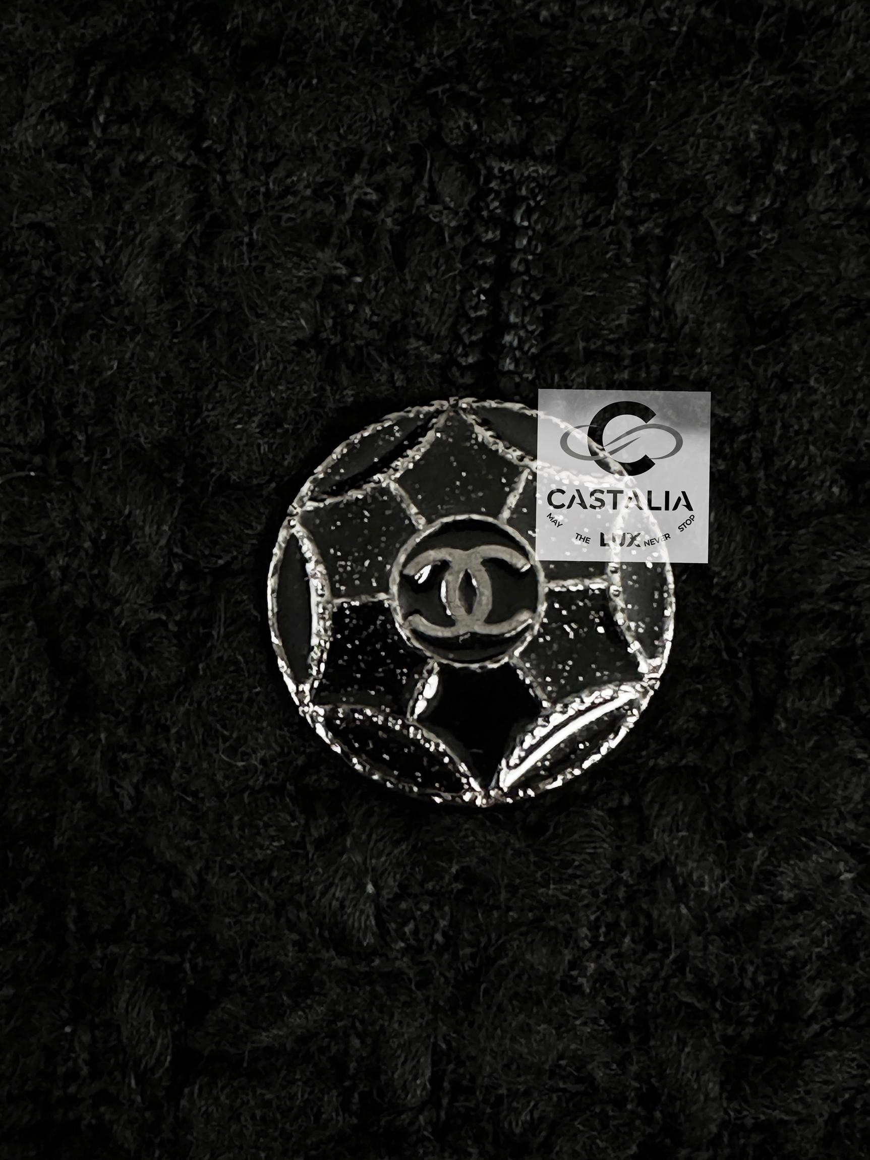 Chanel 10K$ Jewel Embellished Black Tweed Coat 4