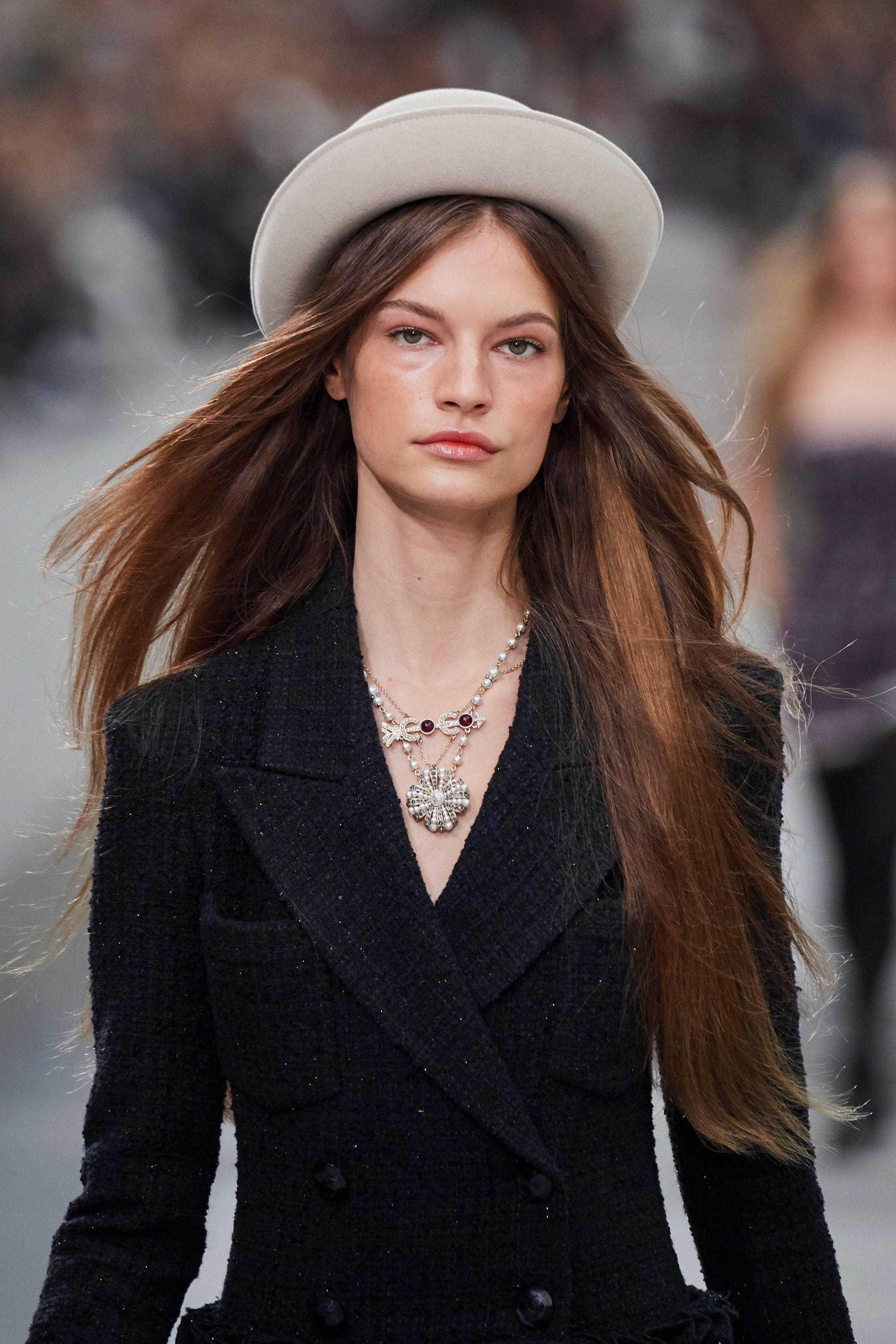 Chanel 10K$ New Runway Black Jacket Robe Neuf à Dubai, AE