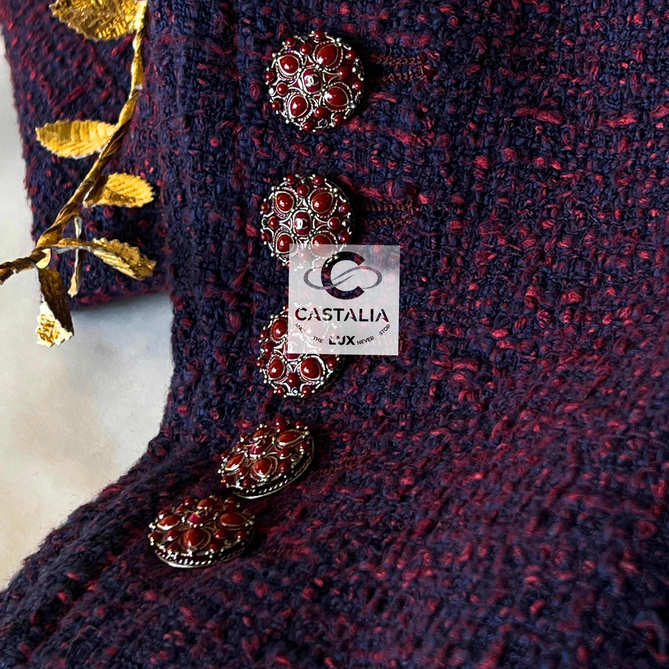 Chanel 10K$ Paris / Bombay Jewel Buttons Tweed Coat 48 FR For Sale 5