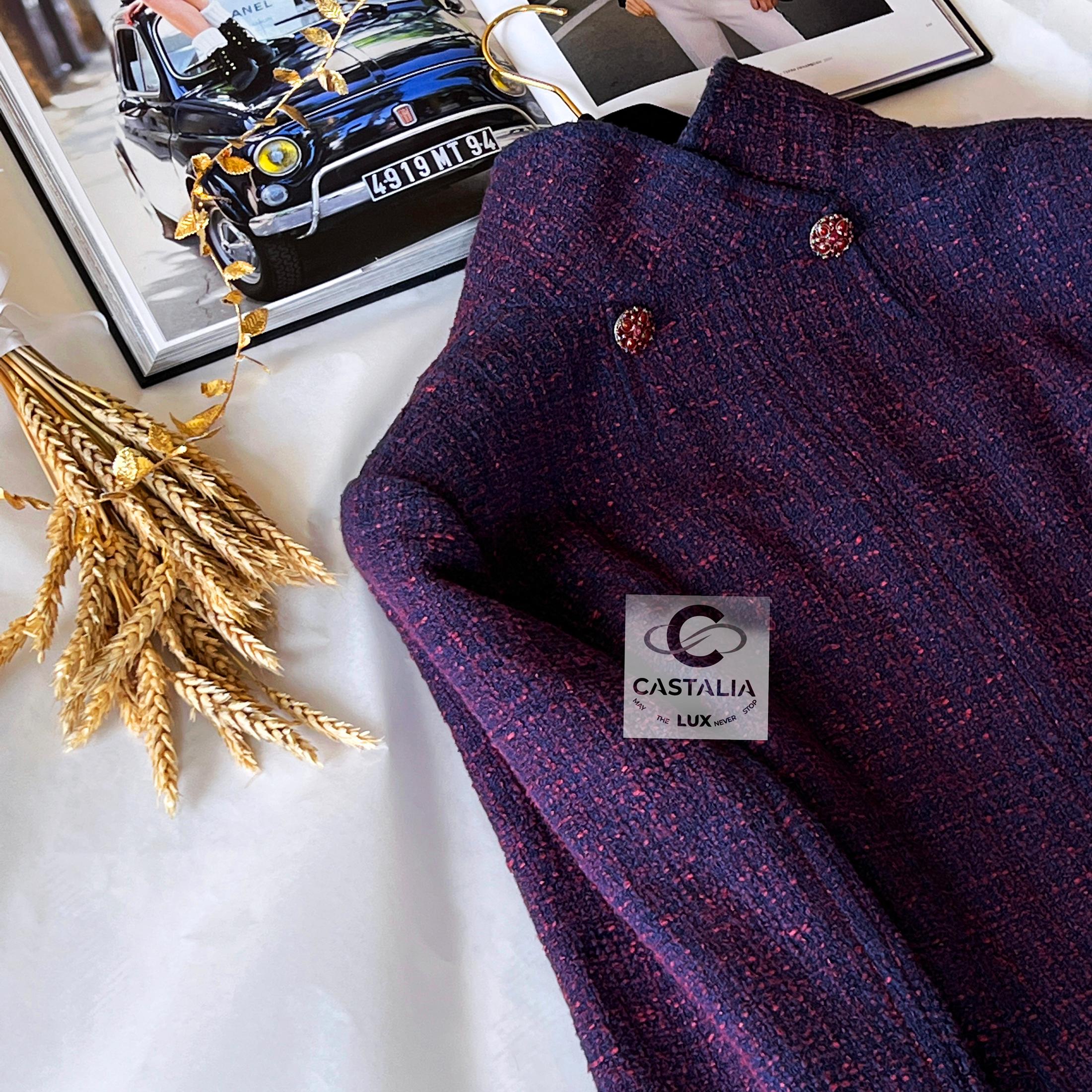 Chanel 10K$ Paris / Bombay Jewel Buttons Tweed Coat 48 FR For Sale 4