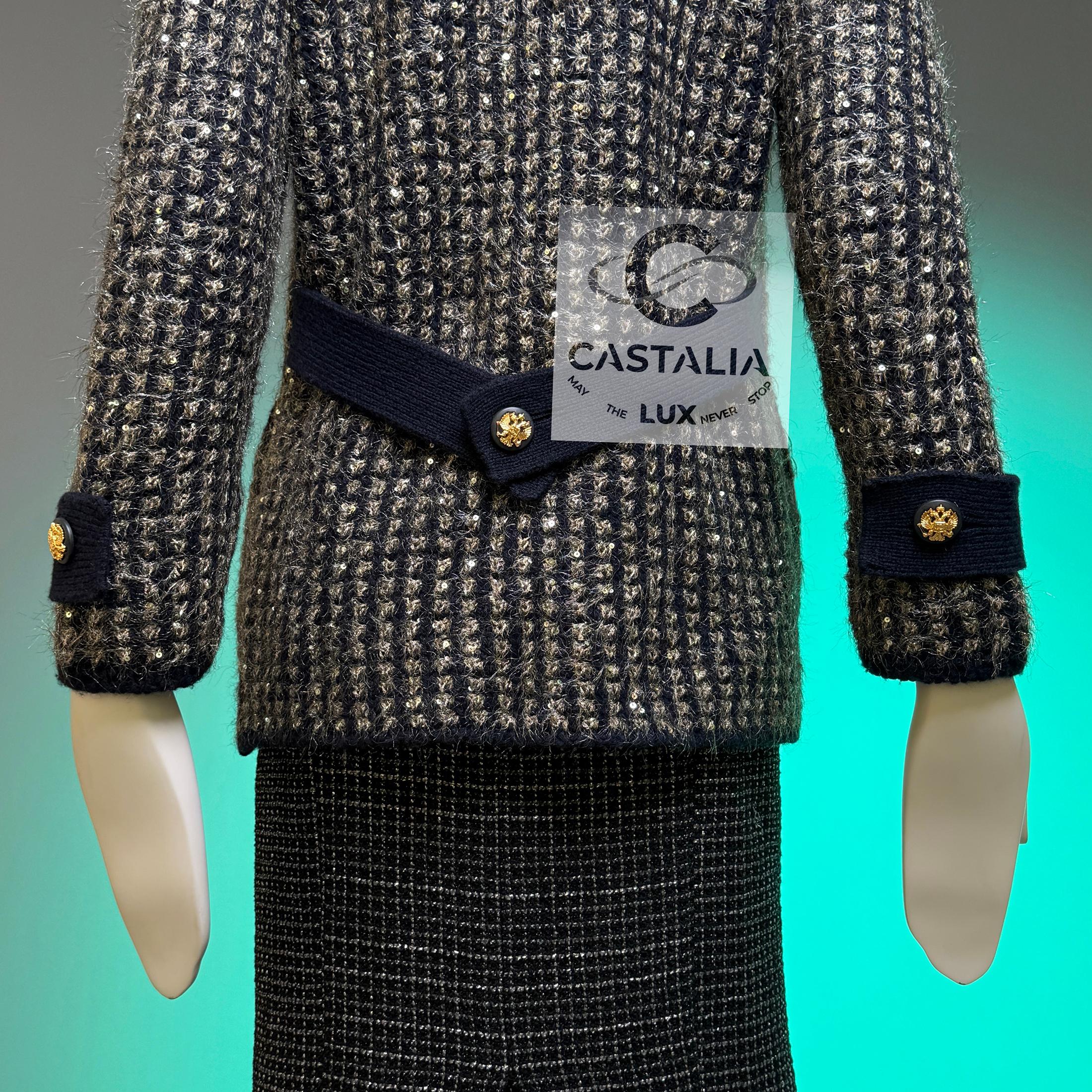 Chanel 10K$ Sequin Cashmere Jacket with CC Eagle Buttons 38 FR For Sale 11