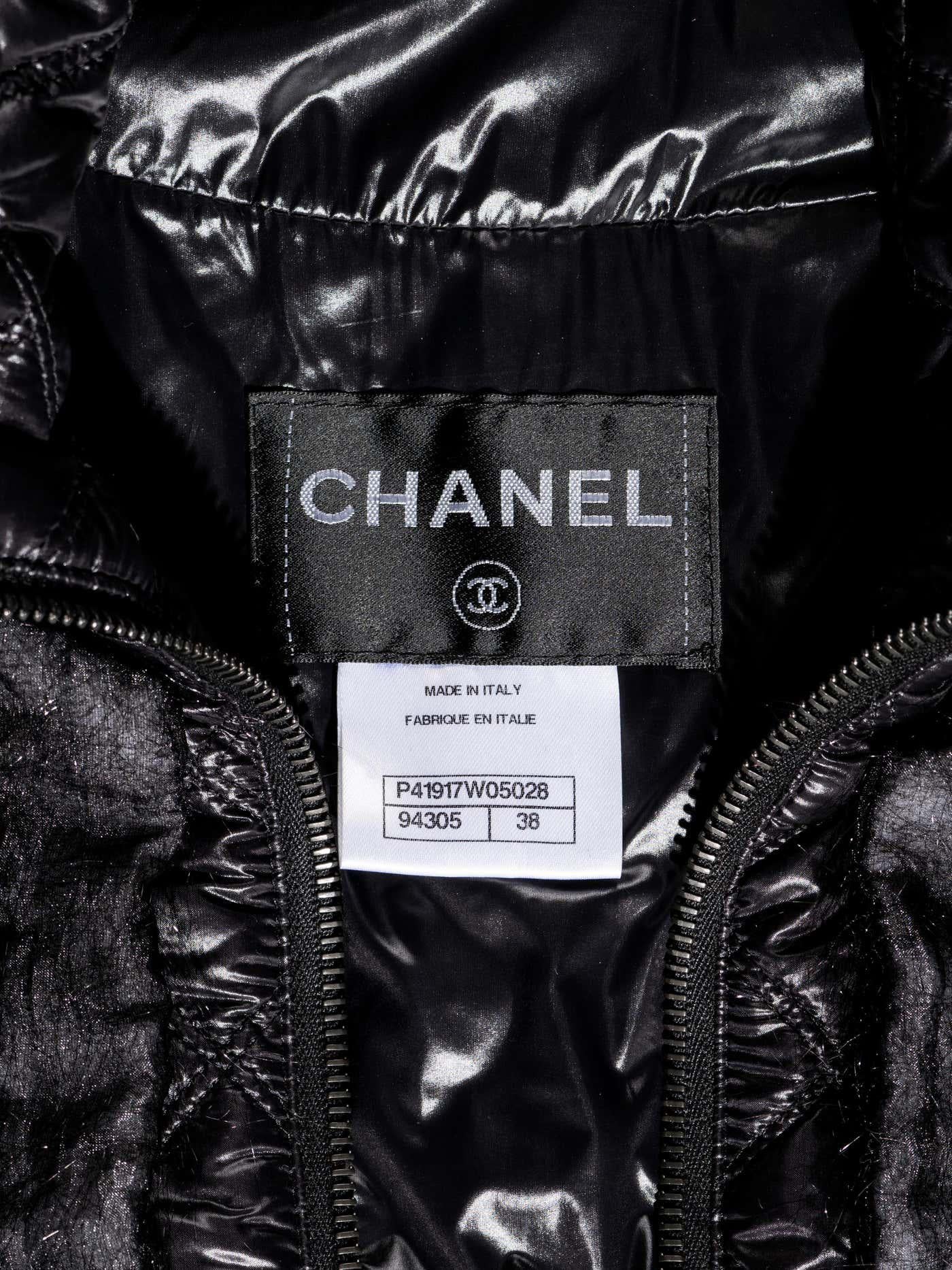 Chanel 10K$ Super Rare Luxuriöser, luxuriöser, gesteppter Laufsteg-Overall im Angebot 10