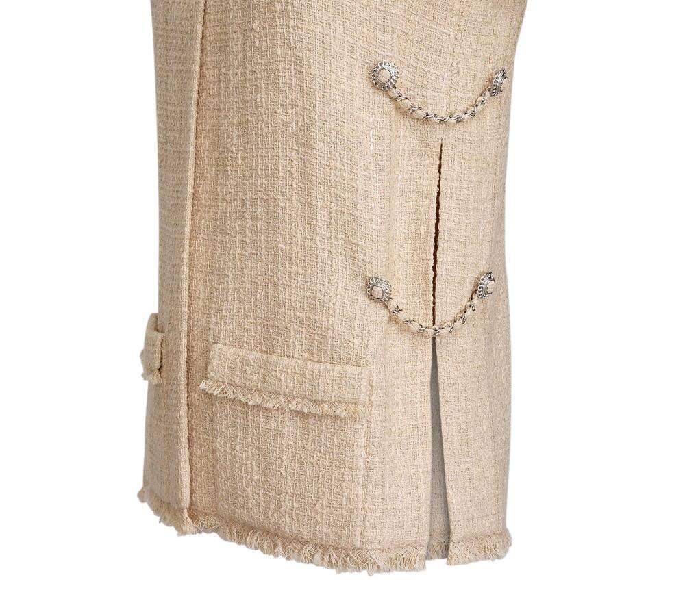 Beige Chanel 10P Skirt Suit Nude Tweed Unique Details 38 / 6 nwt