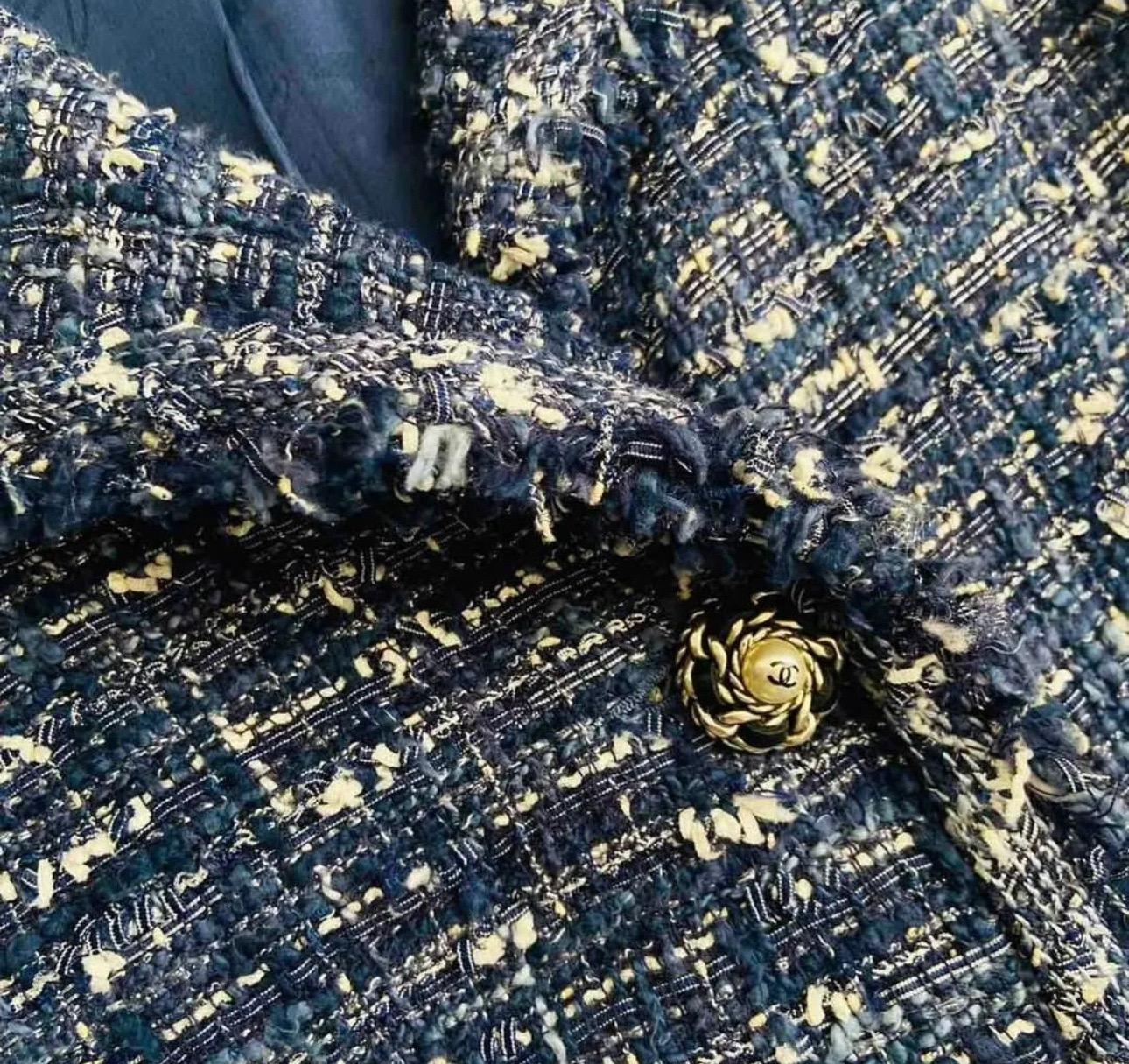 CHANEL 10P VIintage Tweed Fringed Jacket Blazer 1