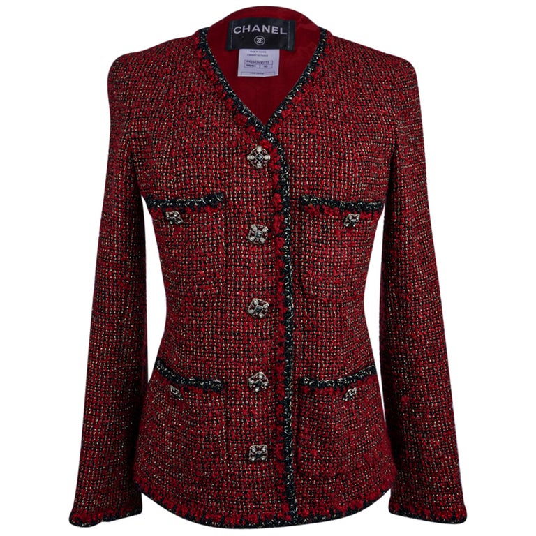 Chanel 11A Jacket Burgundy Red Tweed Gripoix CC Buttons 40 /6 at