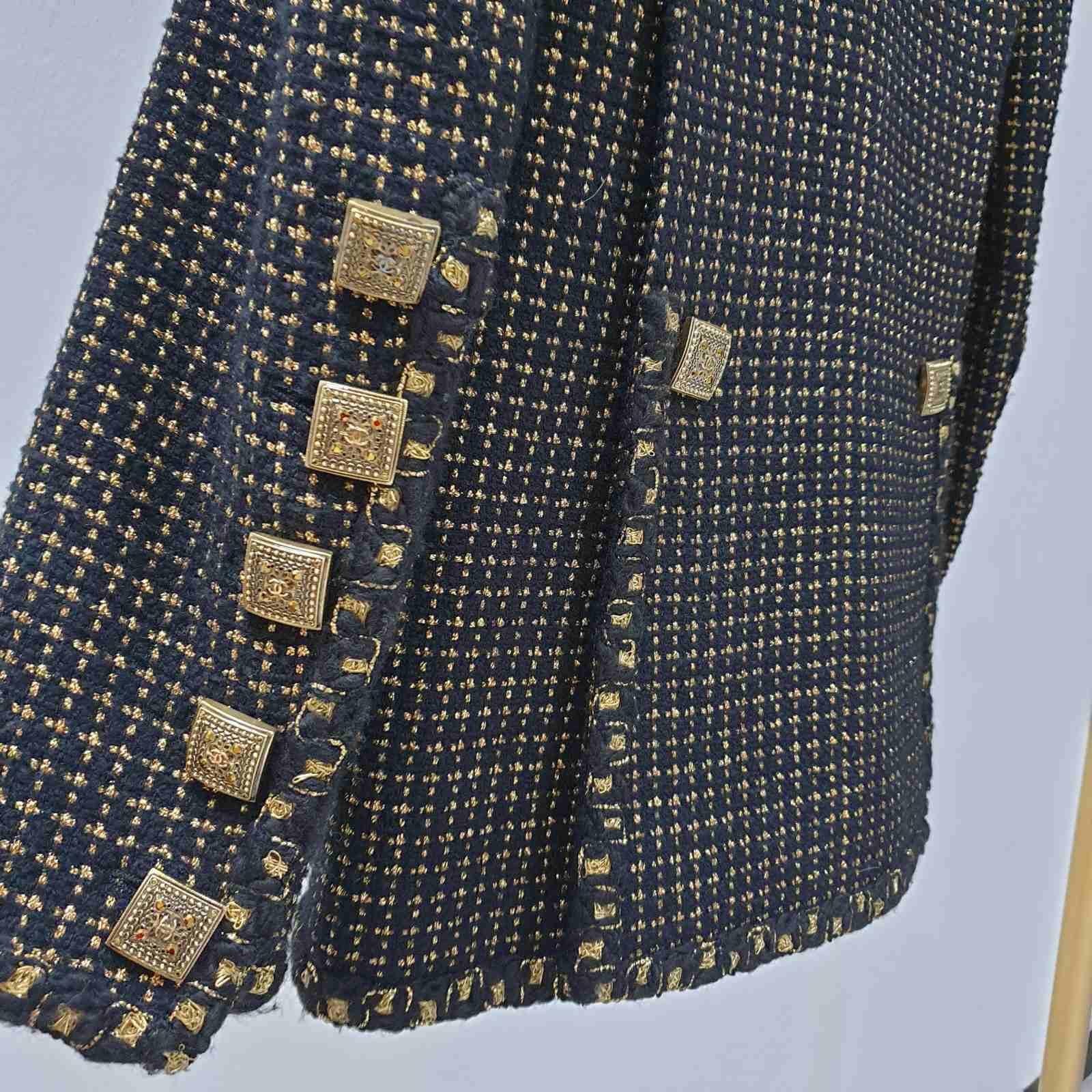 Chanel 11A Paris-Byzance Black Gold Gripoix Buttons Jacket Coat 3