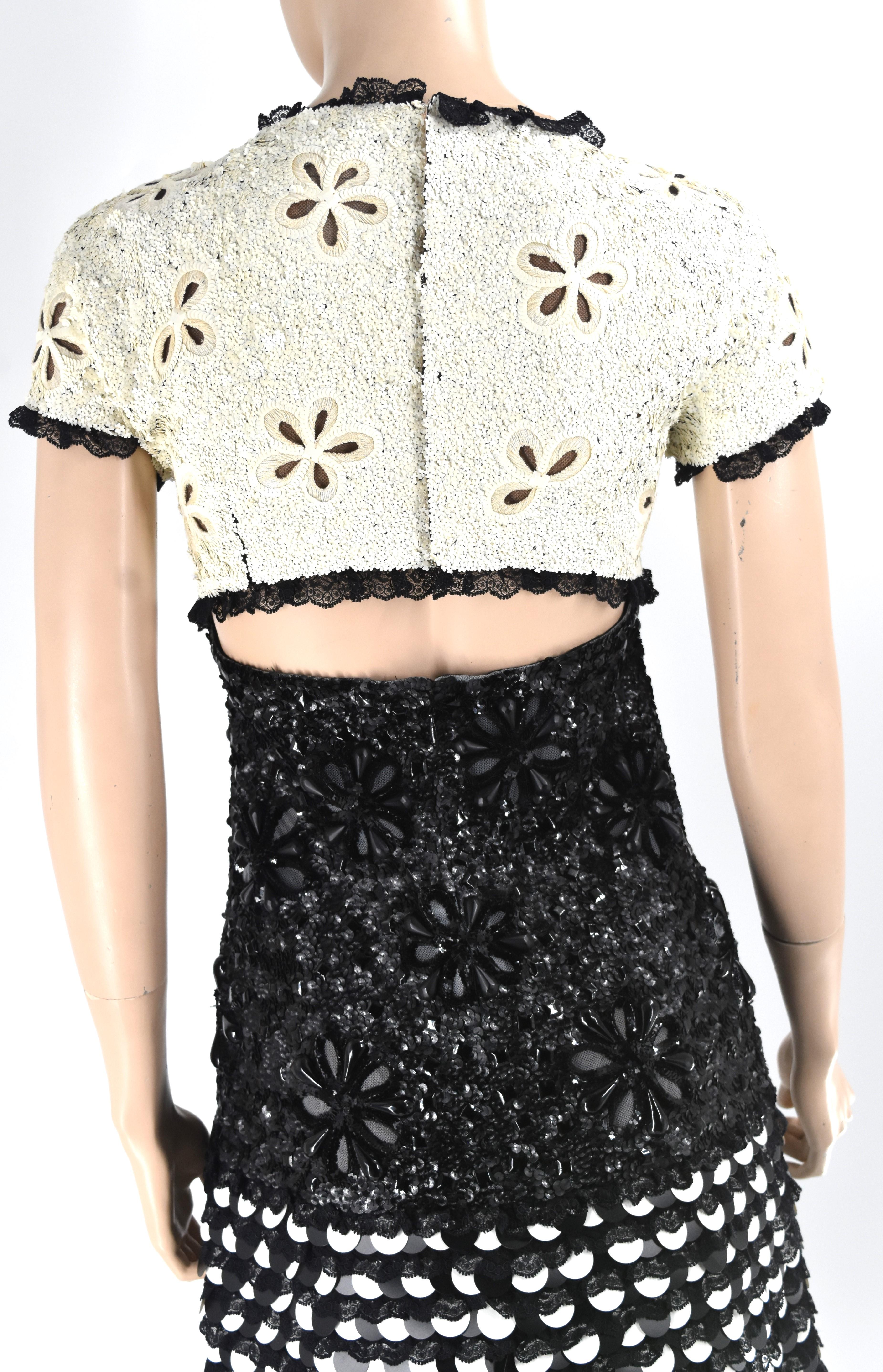 Chanel 11C Cruise 2011 Sequins Embellished runway Dress New Europe 36 In New Condition For Sale In Merced, CA