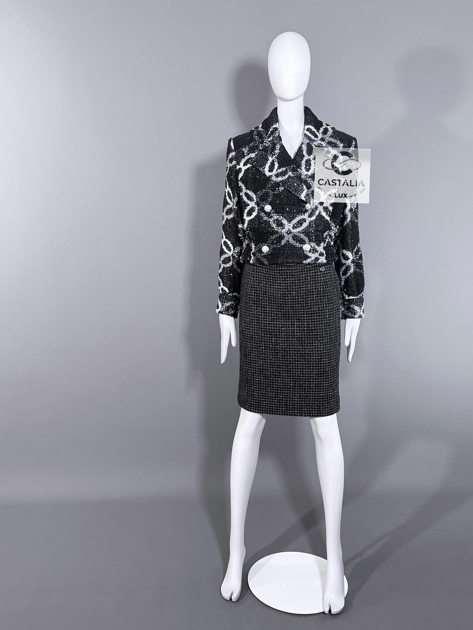 Chanel 11K$ Ad Campaigner Veste noire avec motif en maillons de chaîne 34 FR Unisexe en vente