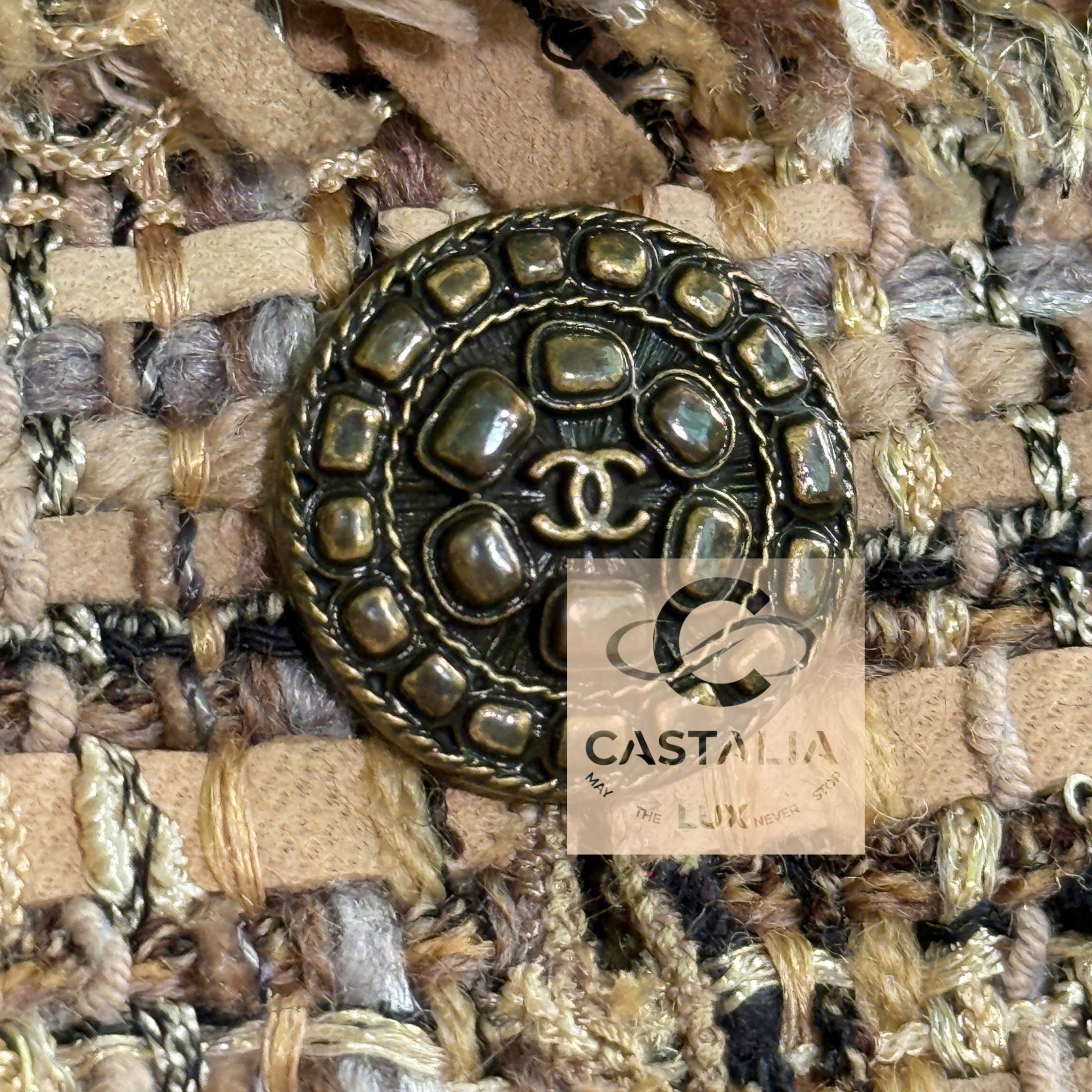 Chanel 11K$ Giacca in tweed con nastro beige 36 FR in vendita 2