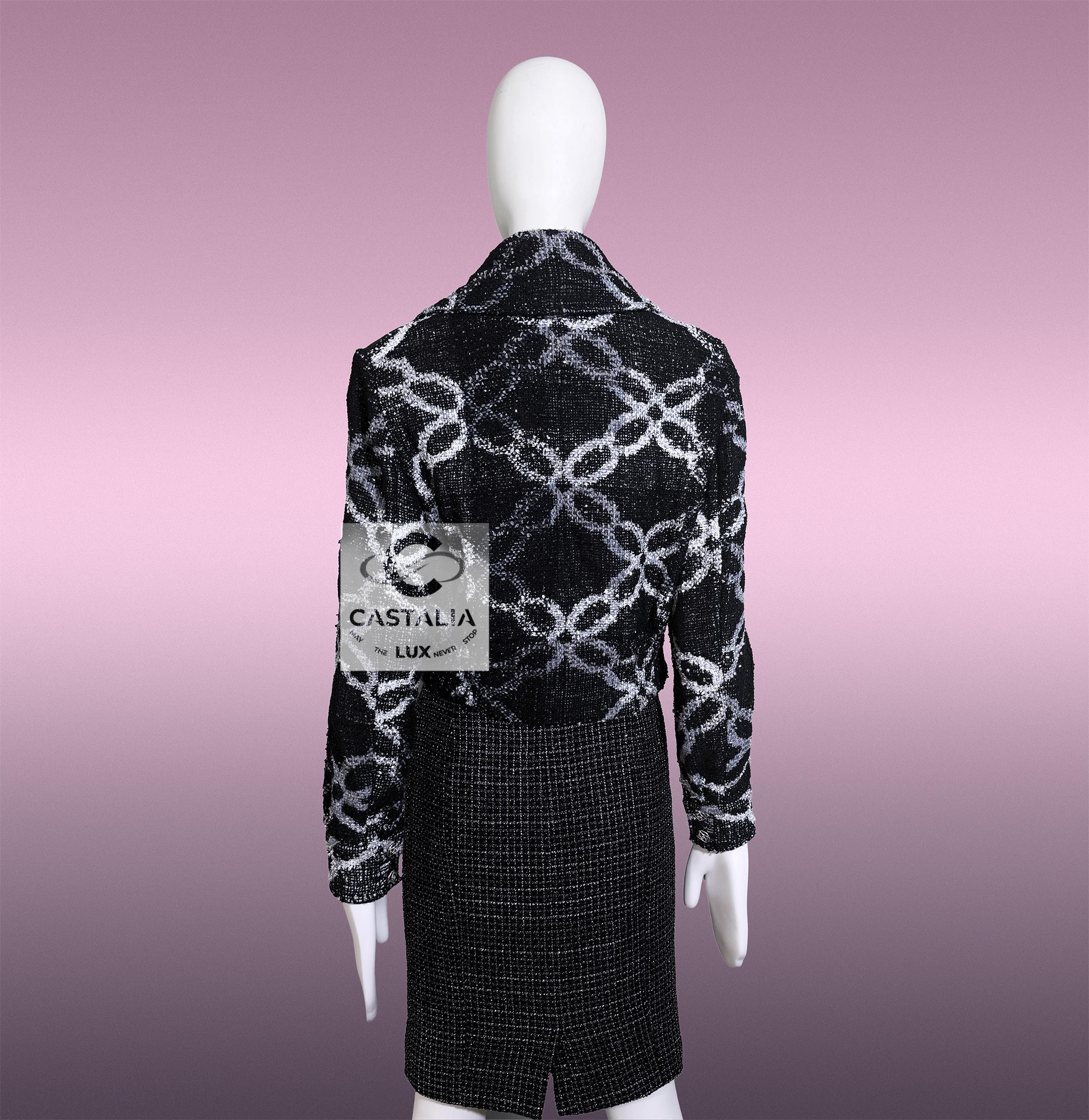 CHANEL 11K$ Schwarzer Tweed Jacke mit Kette Link Muster 34 FR im Angebot 8