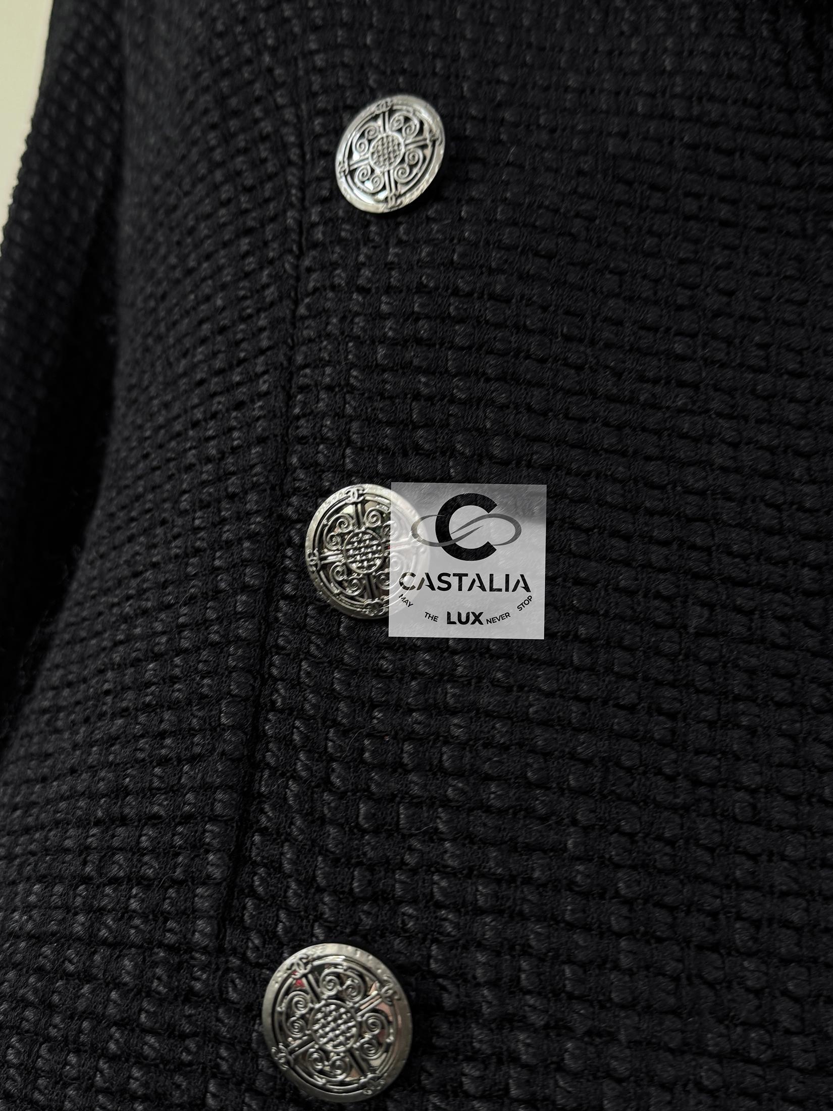 Chanel 11K$ Black Tweed Jacket with Sequin Accents 40 FR 7