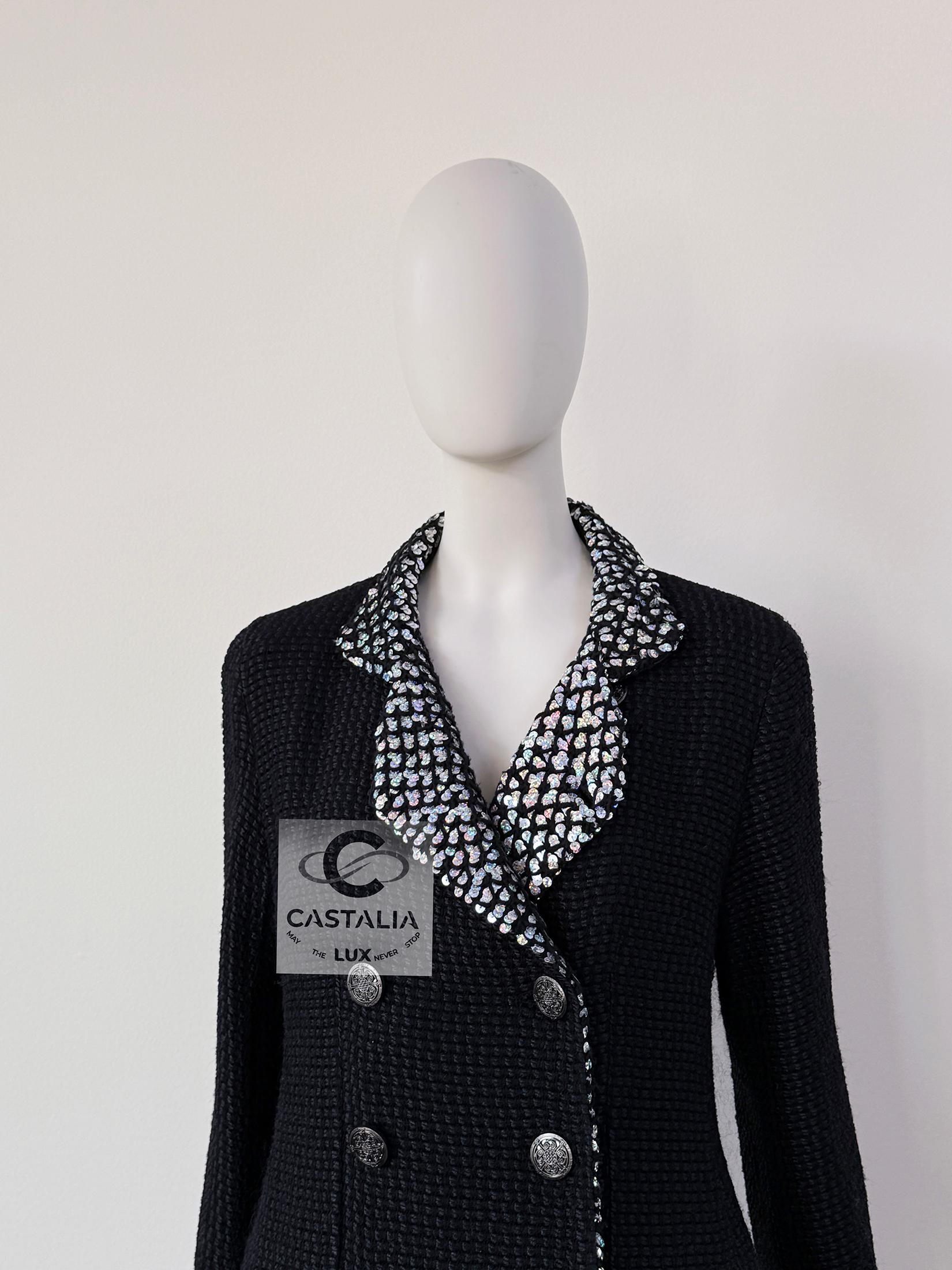 Chanel 11K$ Black Tweed Jacket with Sequin Accents 40 FR 4