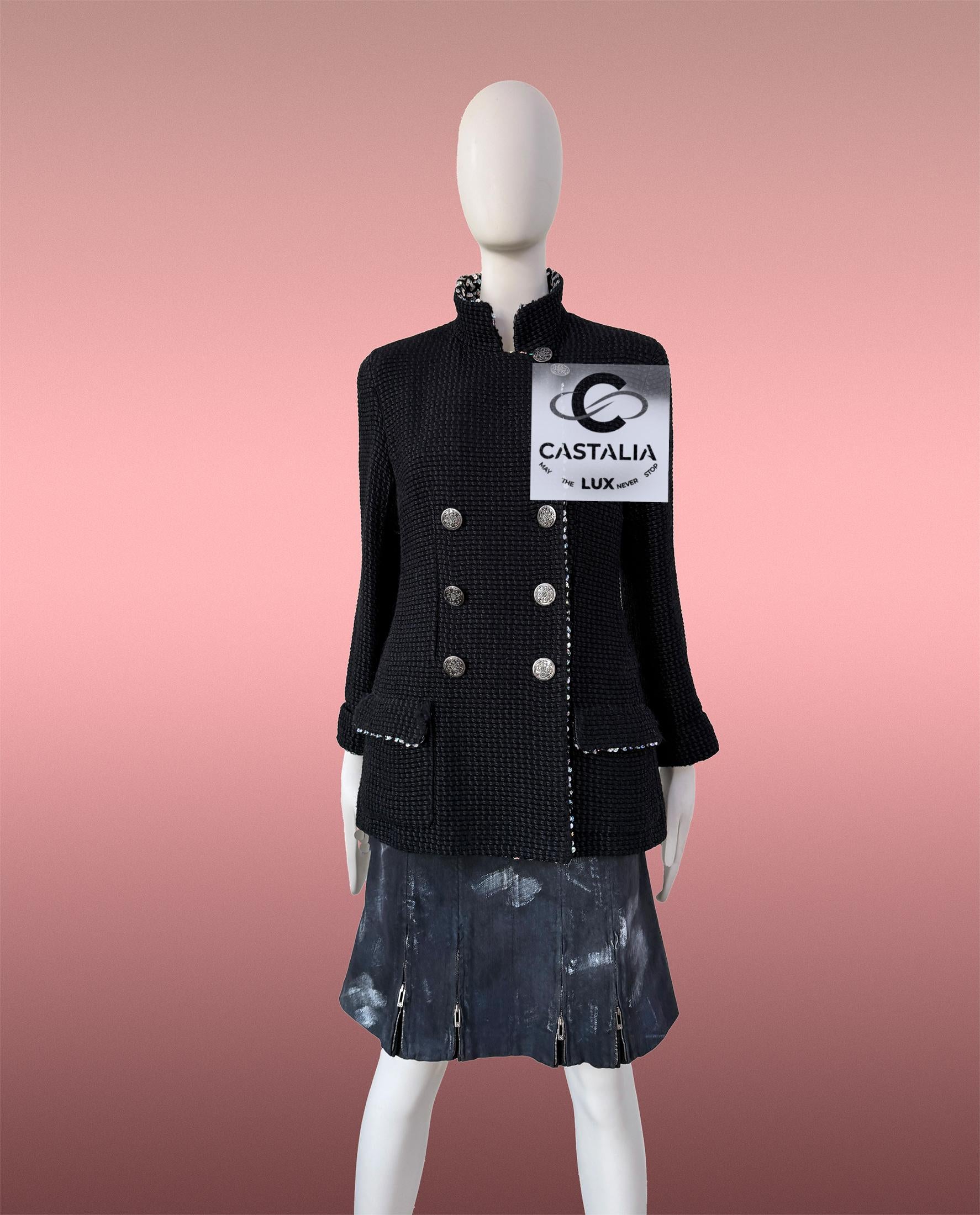 Giacca Chanel 11K$ in tweed nero con accenti di paillettes 40 FR in vendita 2