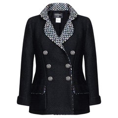 Chanel 11K$ Black Tweed Jacket with Sequin Accents 40 FR